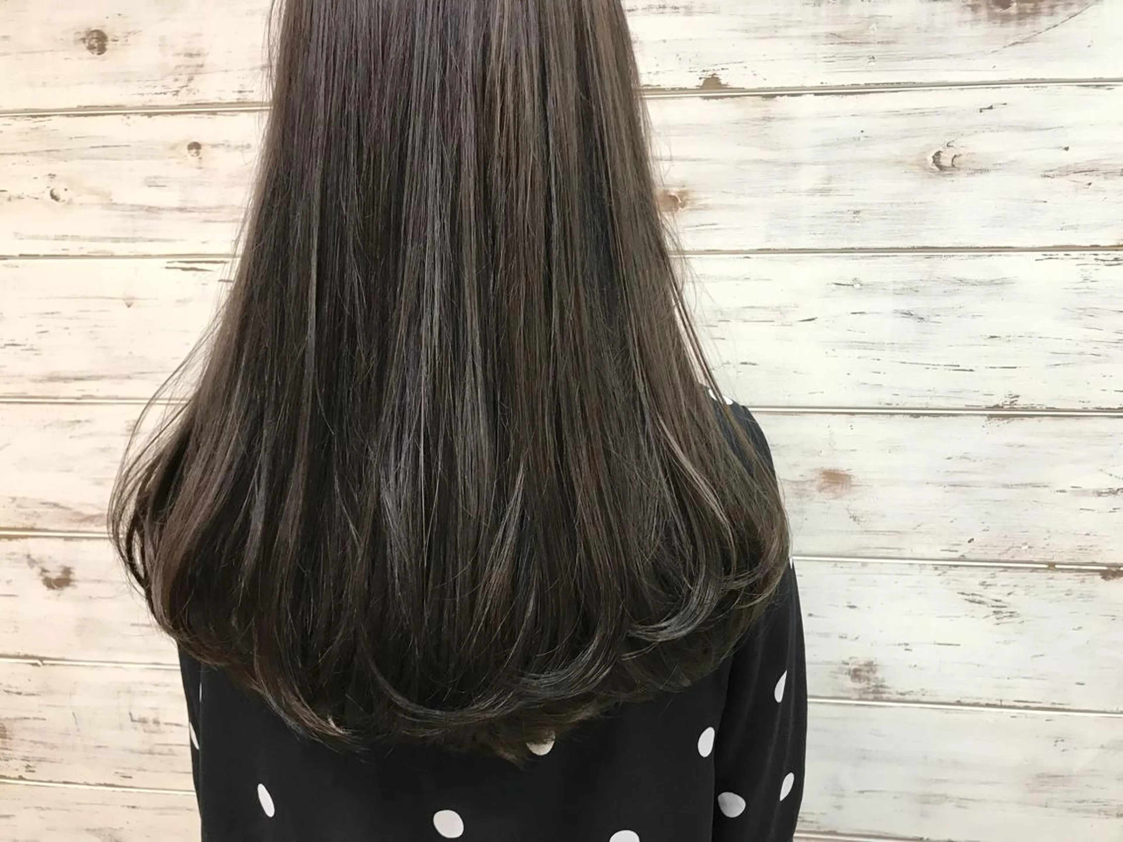 ロング カラー グレージュ 日比 貴大/ minim hairのヘアスタイル