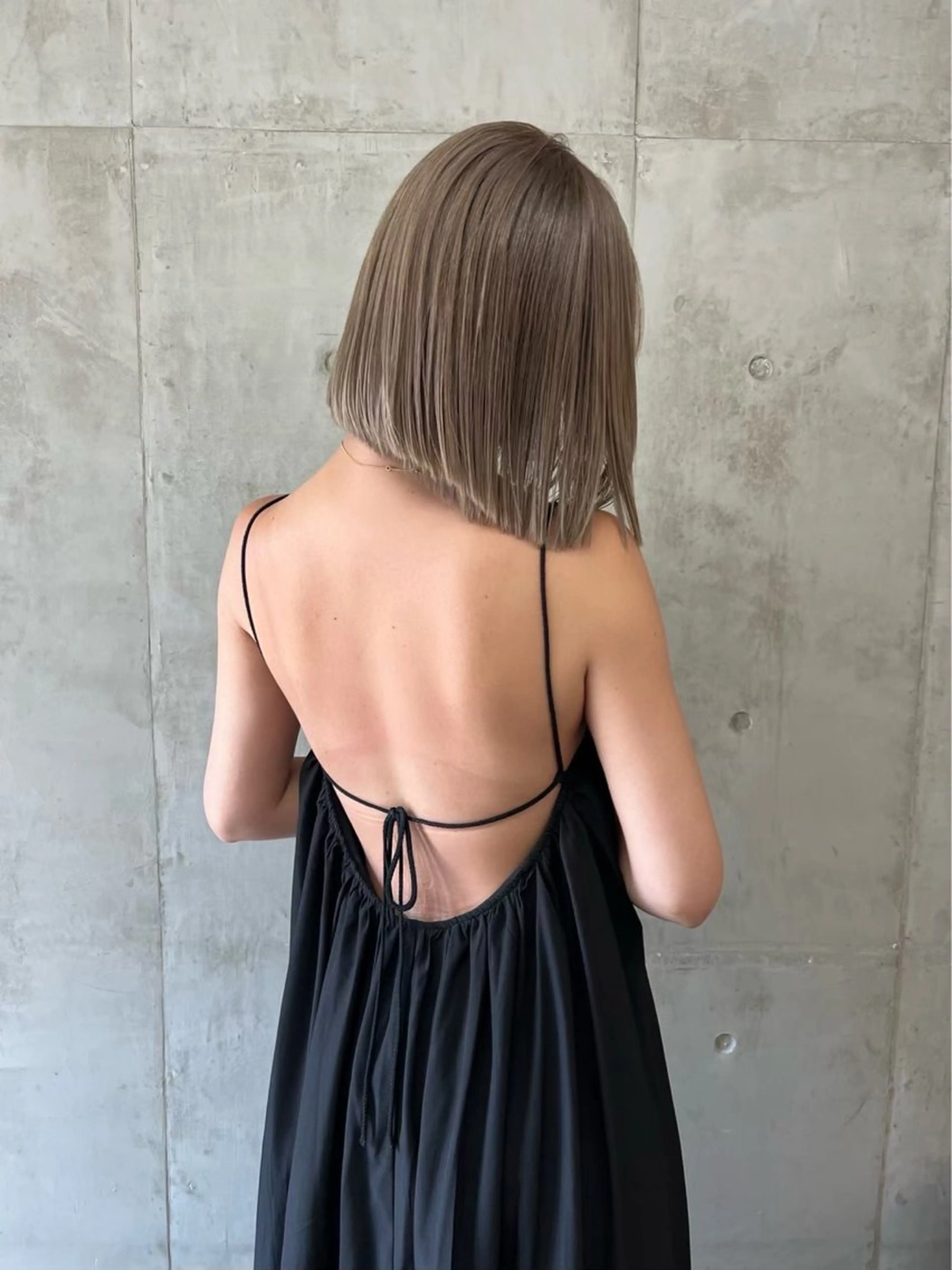 ショート カラー ベージュカラー ブリーチ ケアブリーチ 透明感カラー ダブルカラー カット 🤎𝐌𝐚𝐨⌇ お悩み解決美容師🤎のヘアスタイル