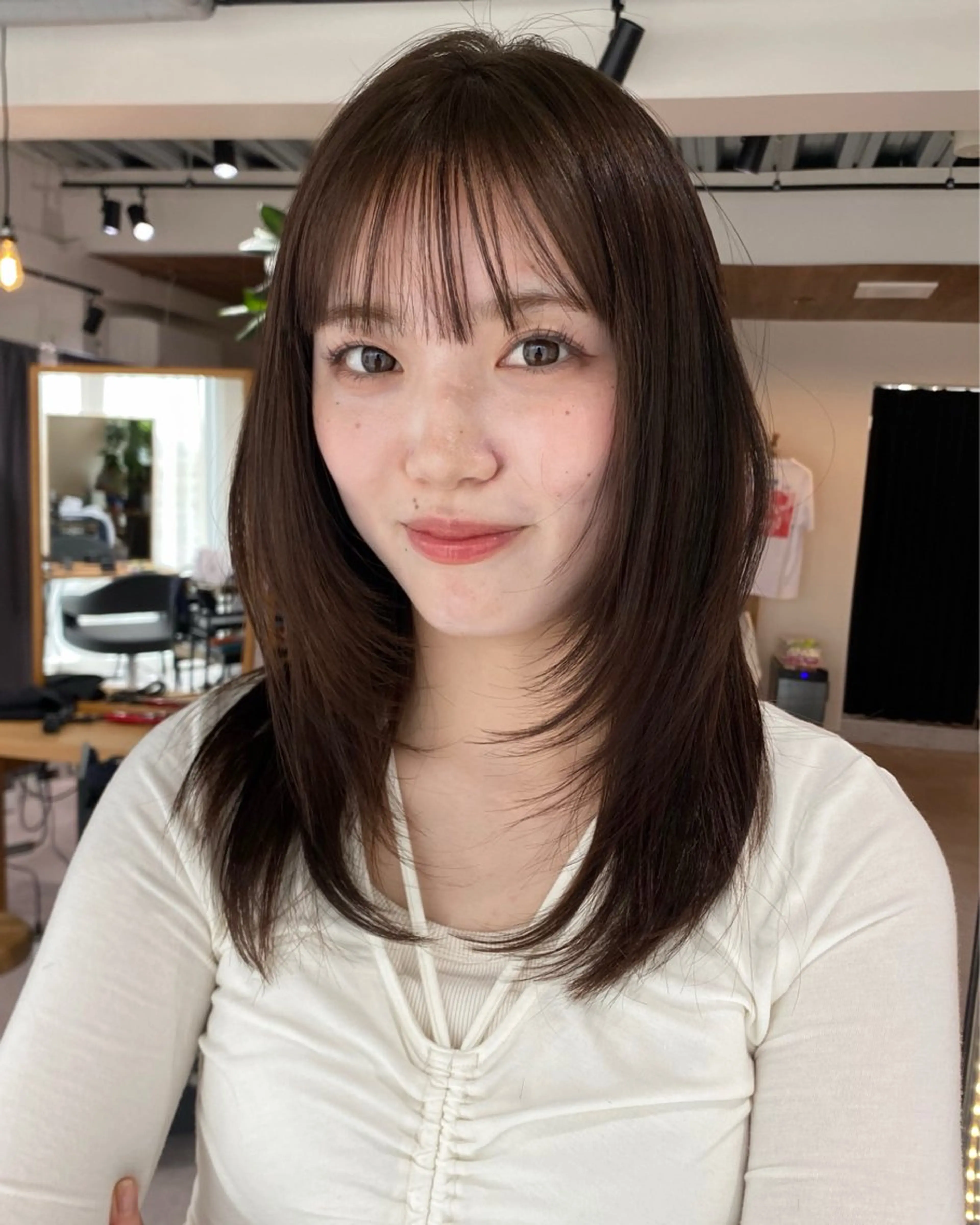 セミロング カット ヘアカラー iroha/ n.w.h🎀のヘアスタイル