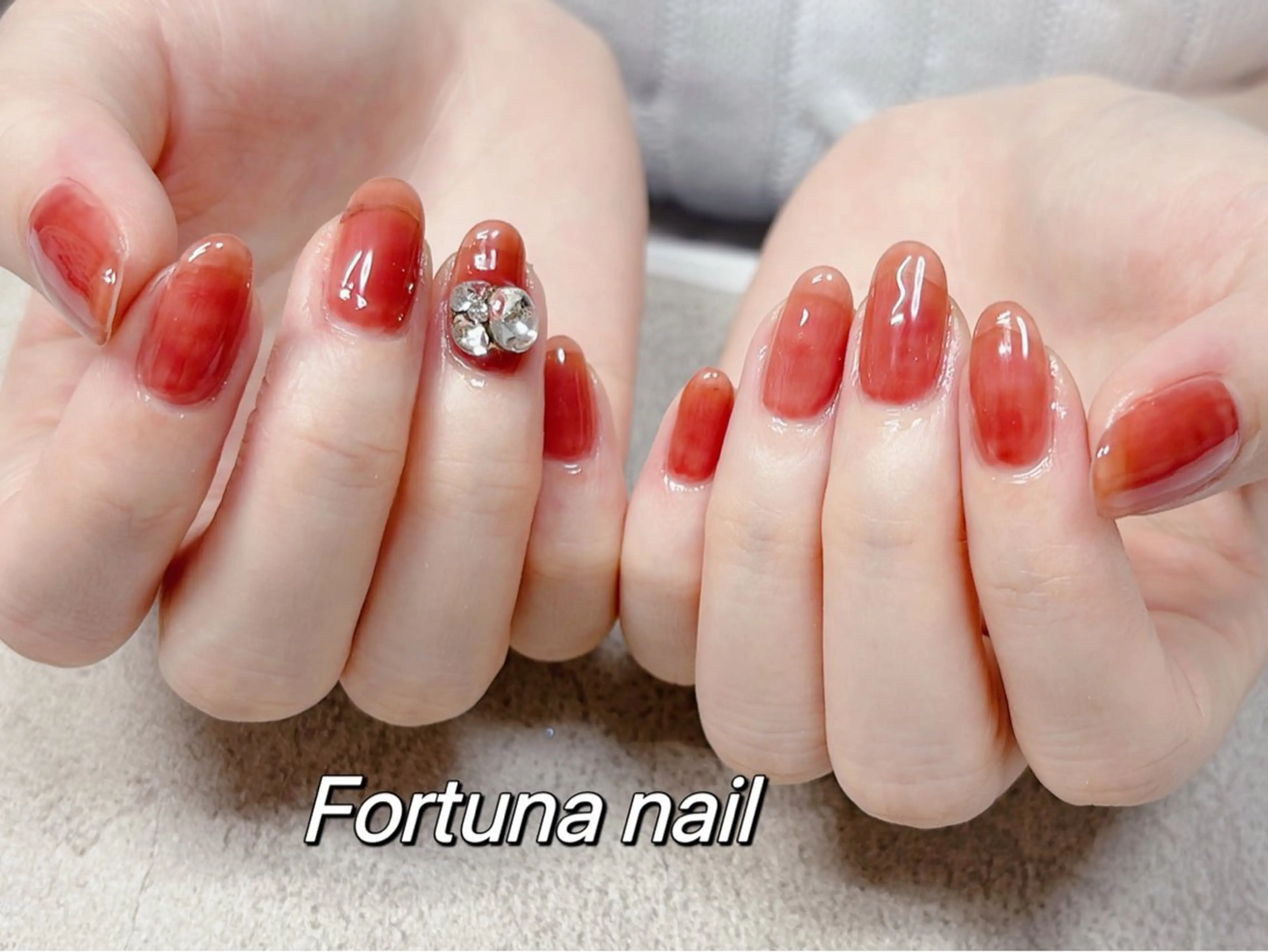 ネイル ハンドネイル Nail •Head スパFortunaのネイルデザイン