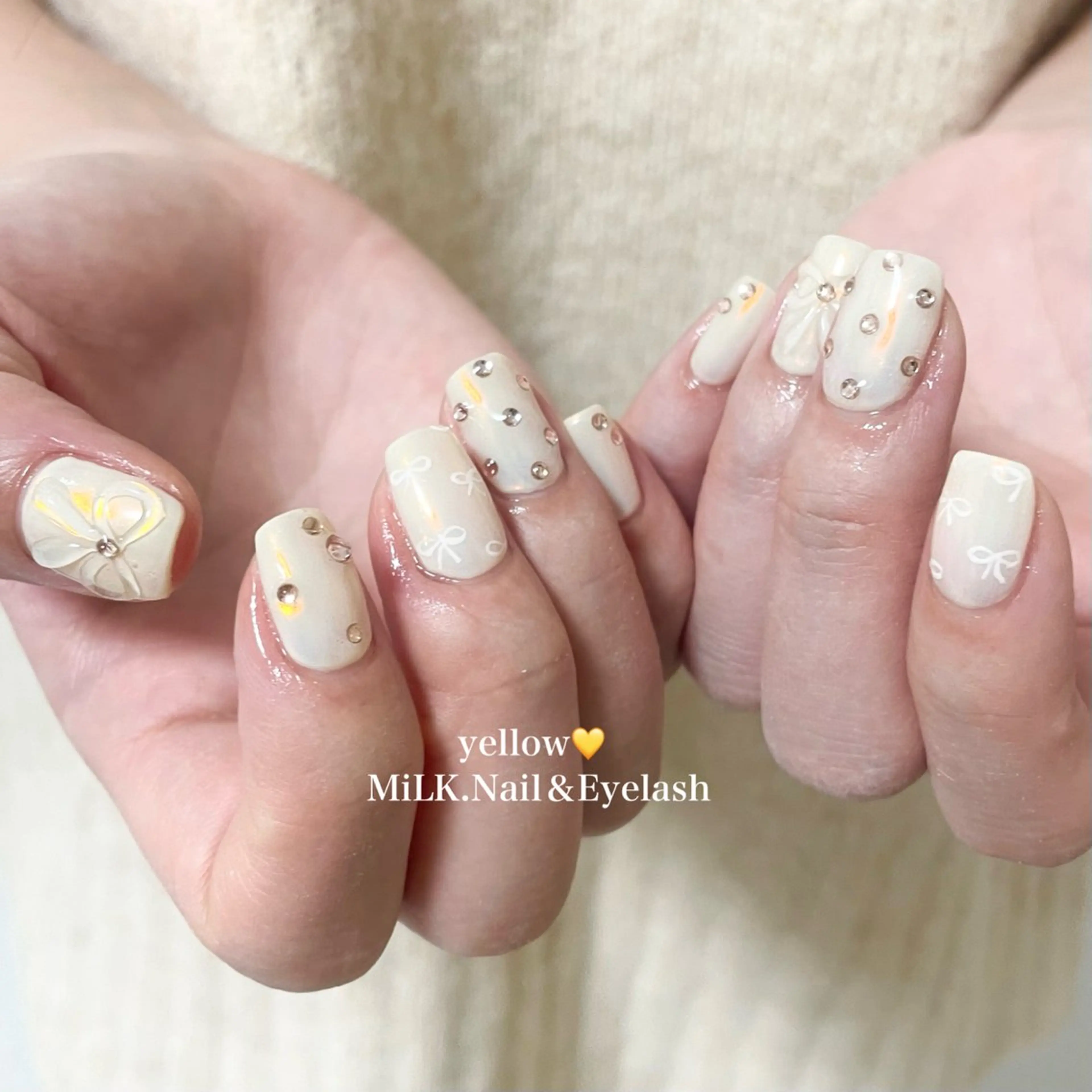 ネイル ゴールド ハンドネイル MiLK. wakaのマツエク・マツパデザイン