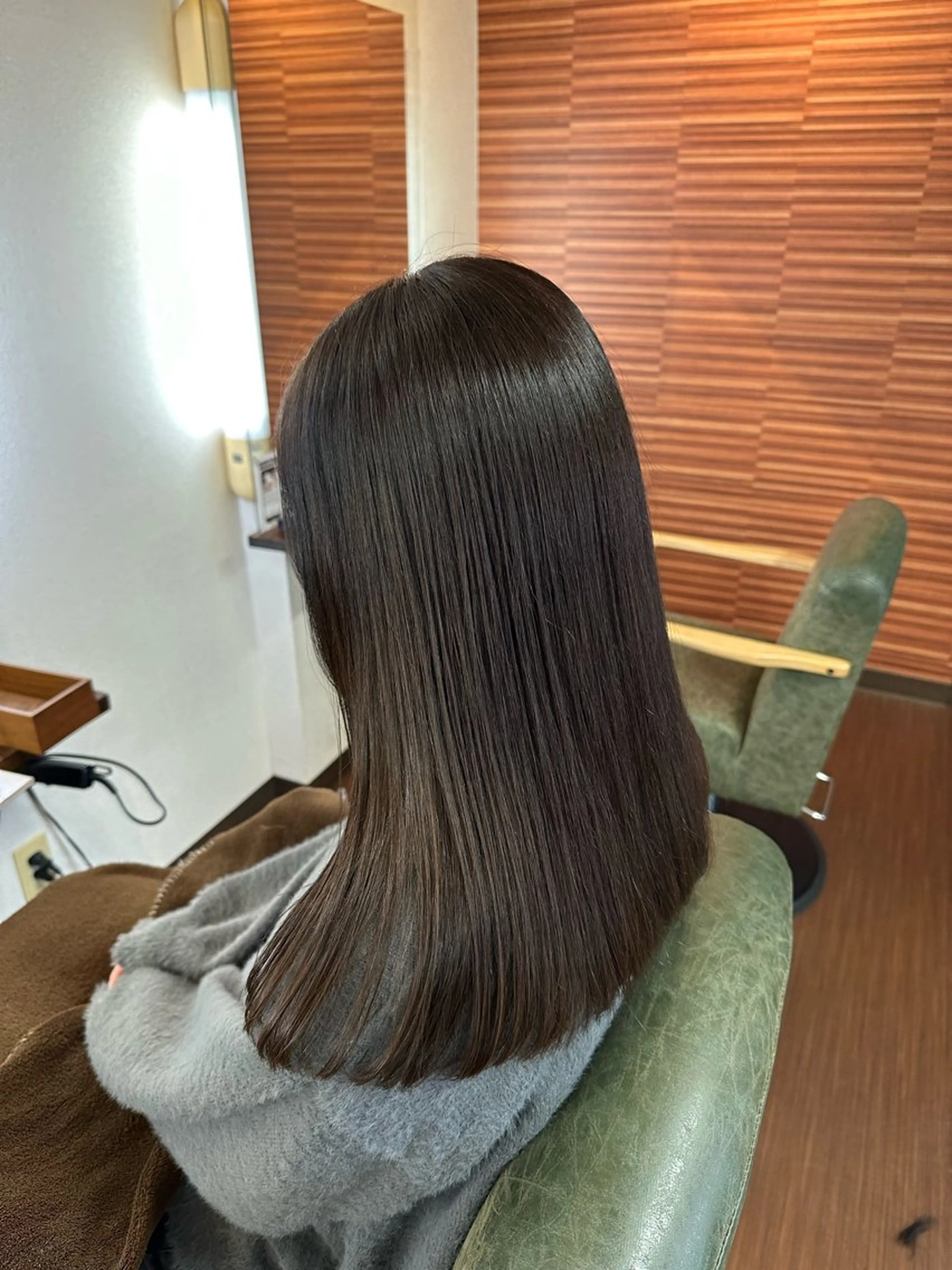 ロング カラー ブルーカラー ブルーグレー 透明感カラー ロング 大人女性の艶カット カラー/菊池柊真🌟のヘアスタイル