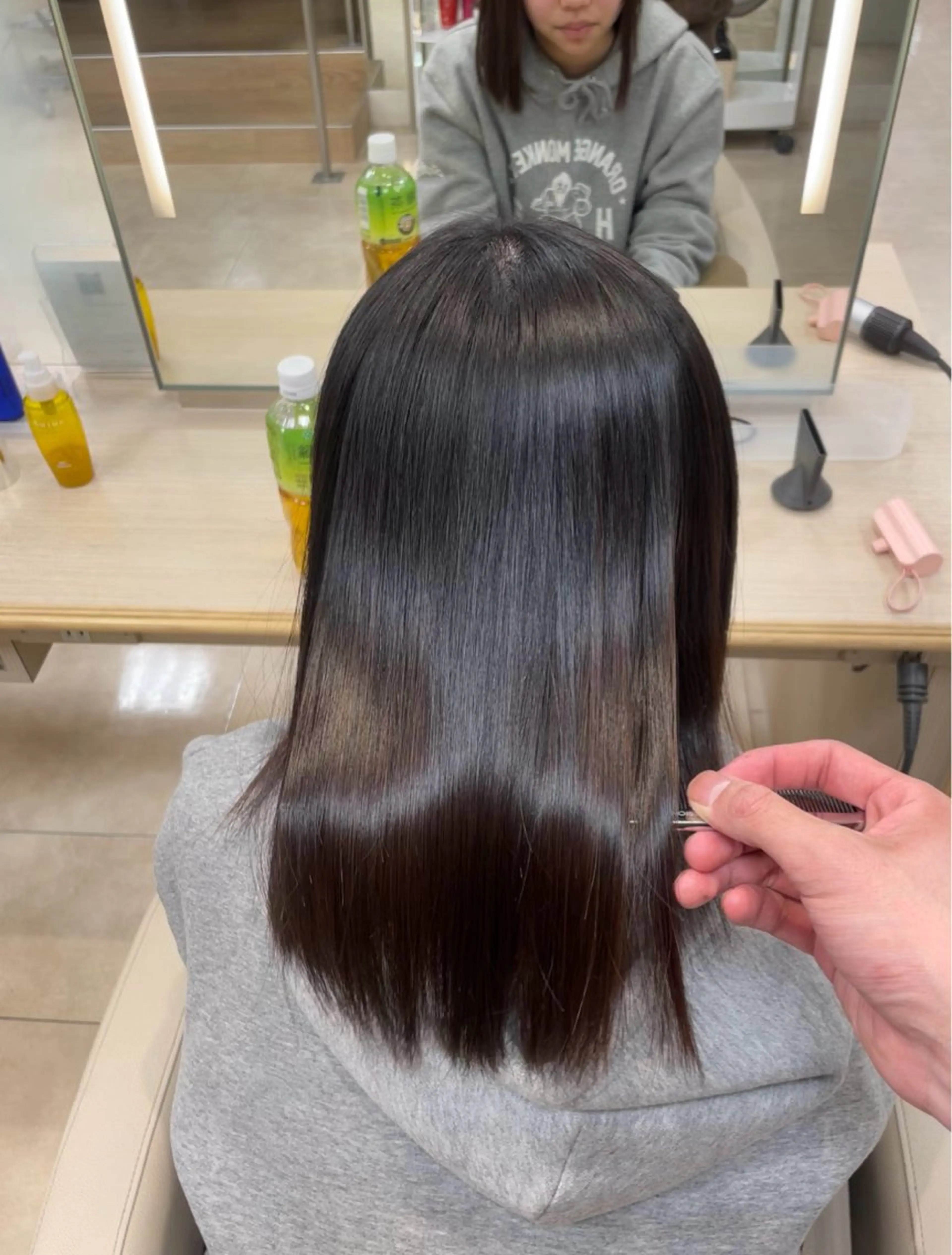 ロング シャドウパーマ／骨格 矯正カット　トモキのヘアスタイル