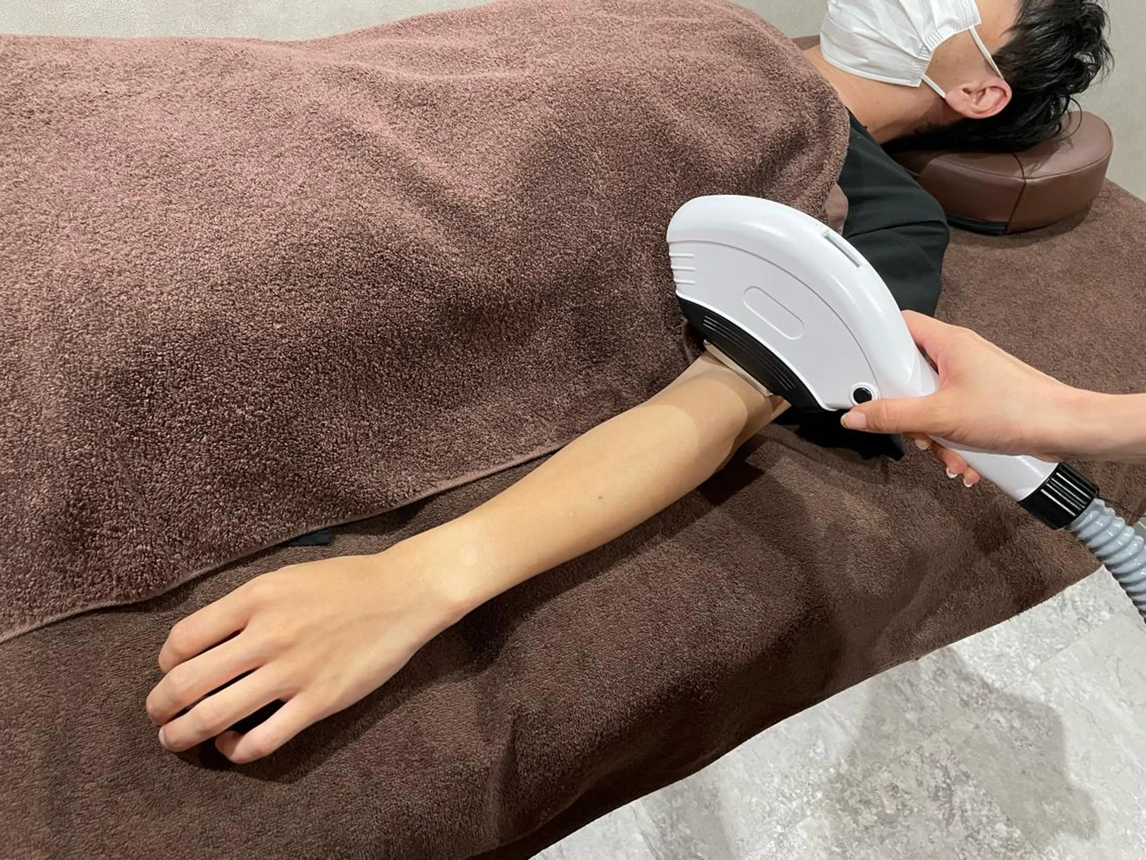 メンズ 脱毛 メンズ脱毛•眉毛 サロンKyle.横浜の眉毛・アイブロウイメージ