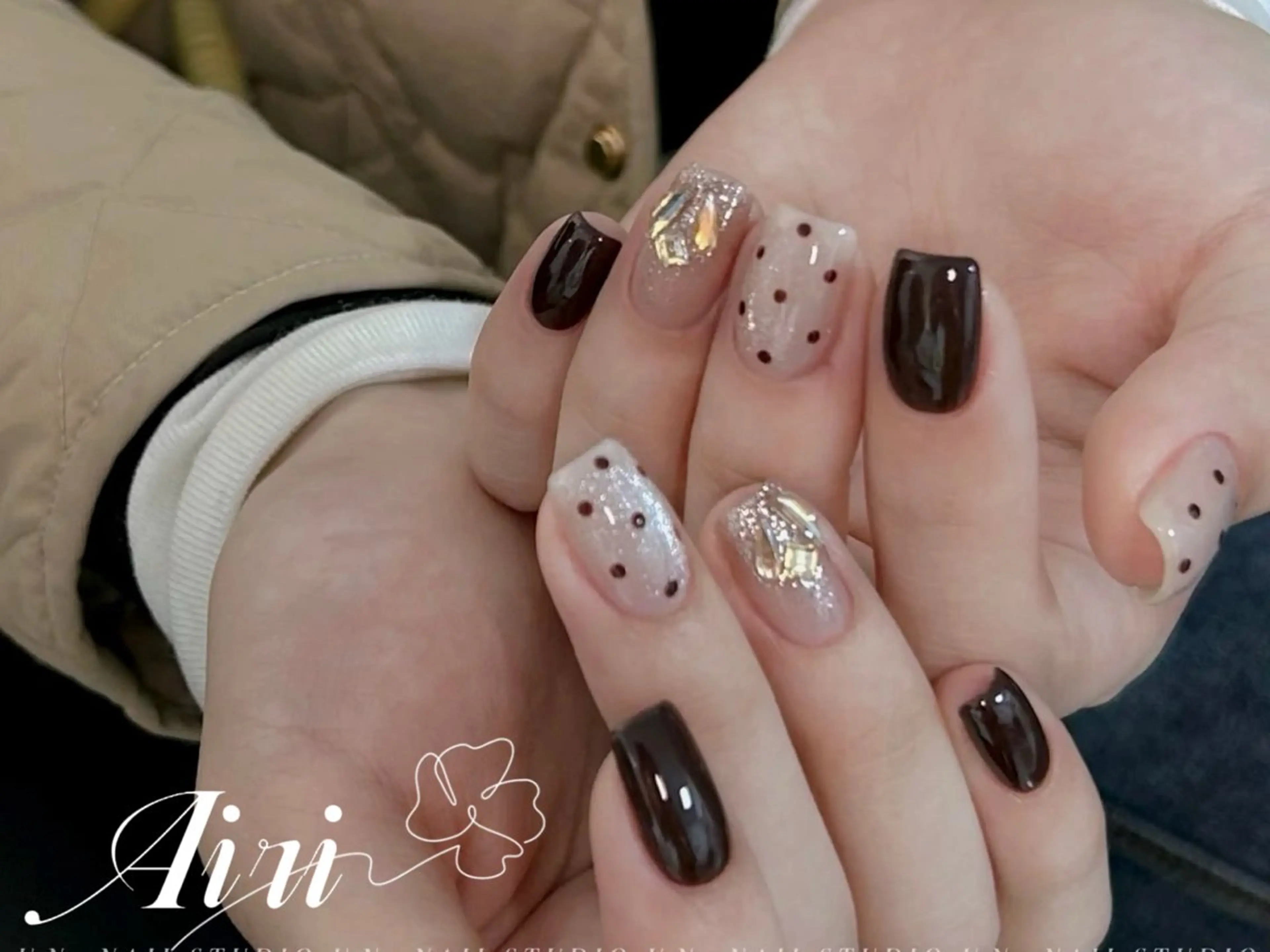 【韓国ネイル定額コ一ス】新規ソフトジェルオフ無料¥5980持ち込み4本まだご案内可能店内のサンプルに選びます毎月更新の写真