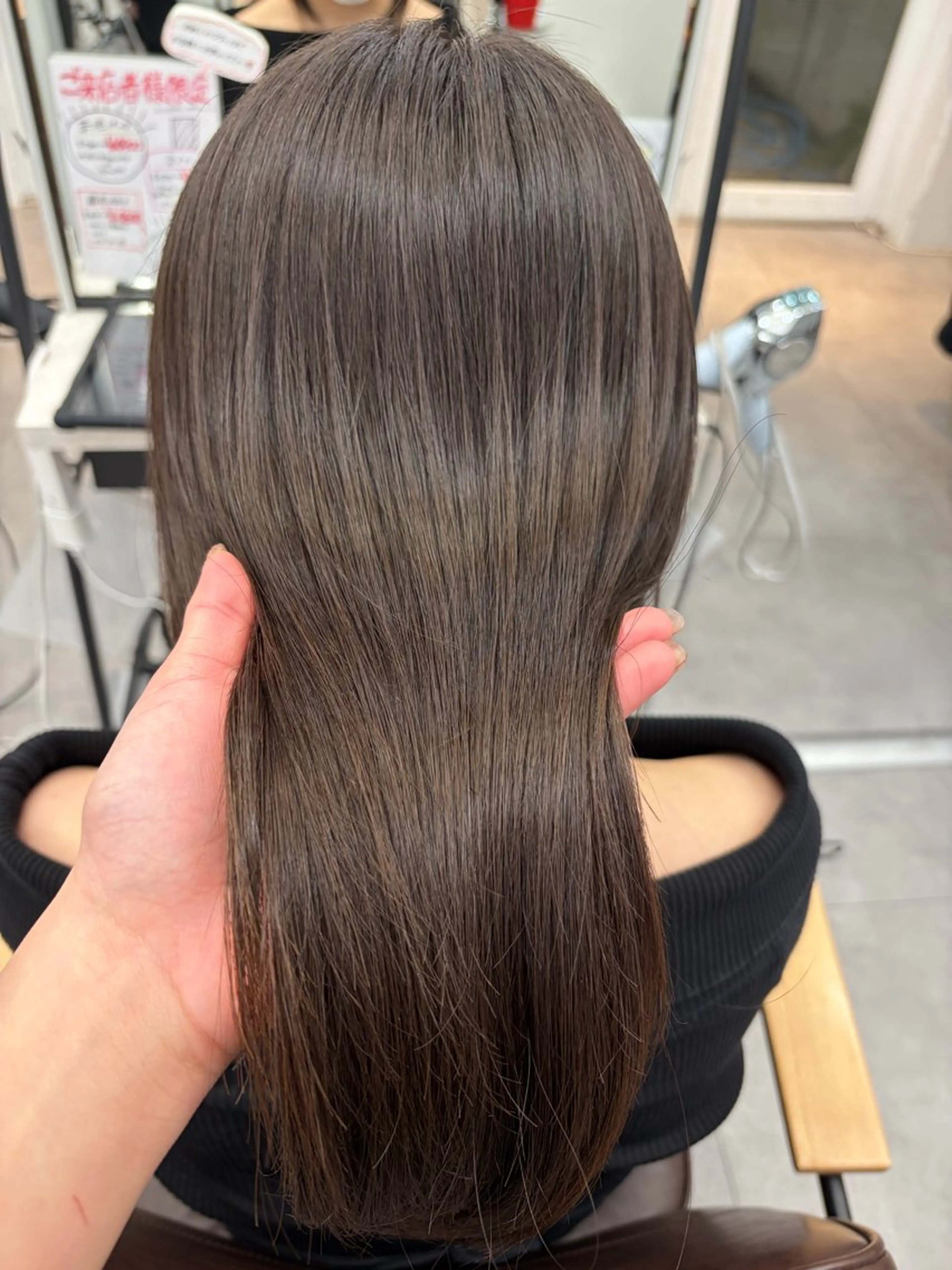 セミロング トリートメント 🎀miyu🎀 カラー/縮毛矯正のヘアスタイル