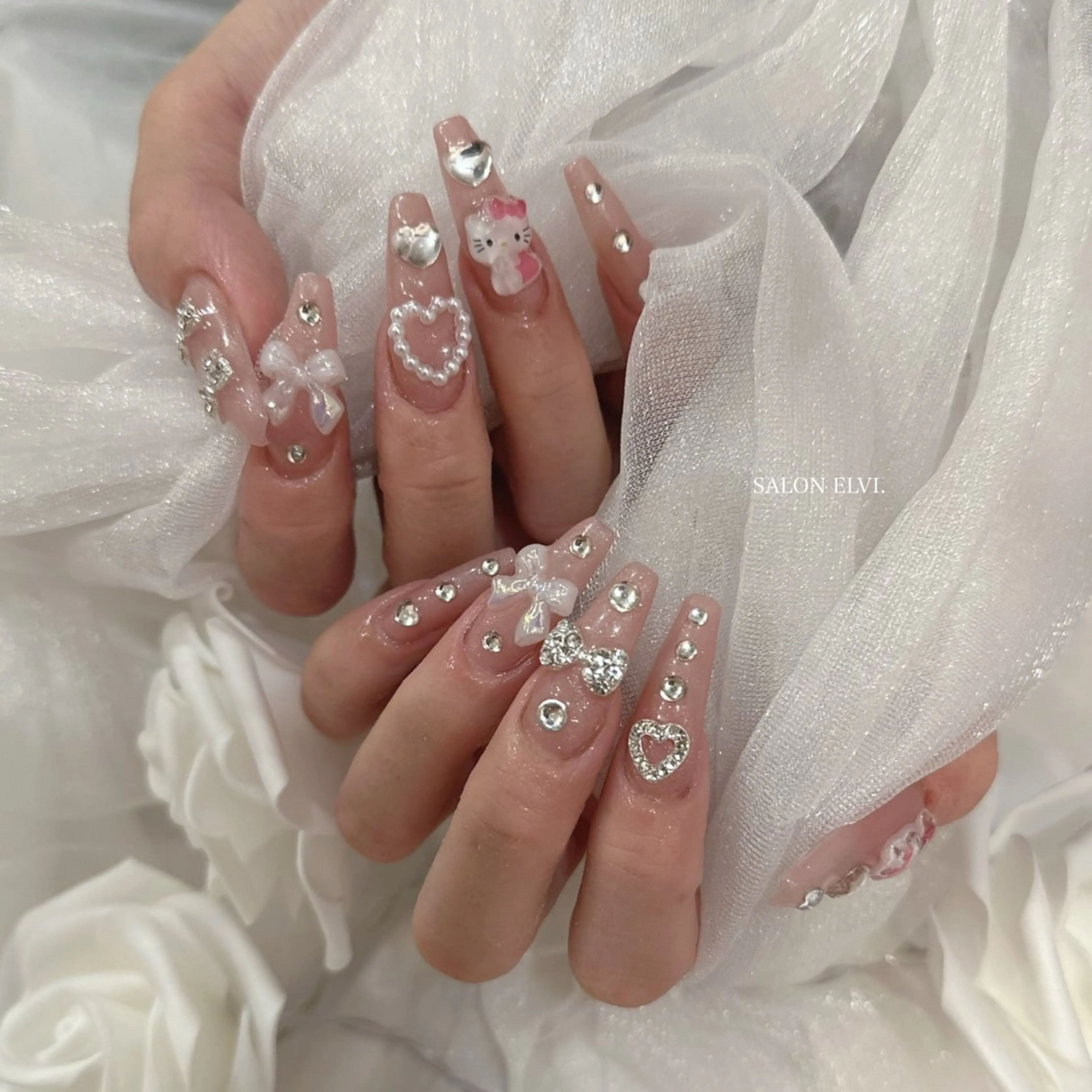 ネイル SALON ELVI.のネイルデザイン