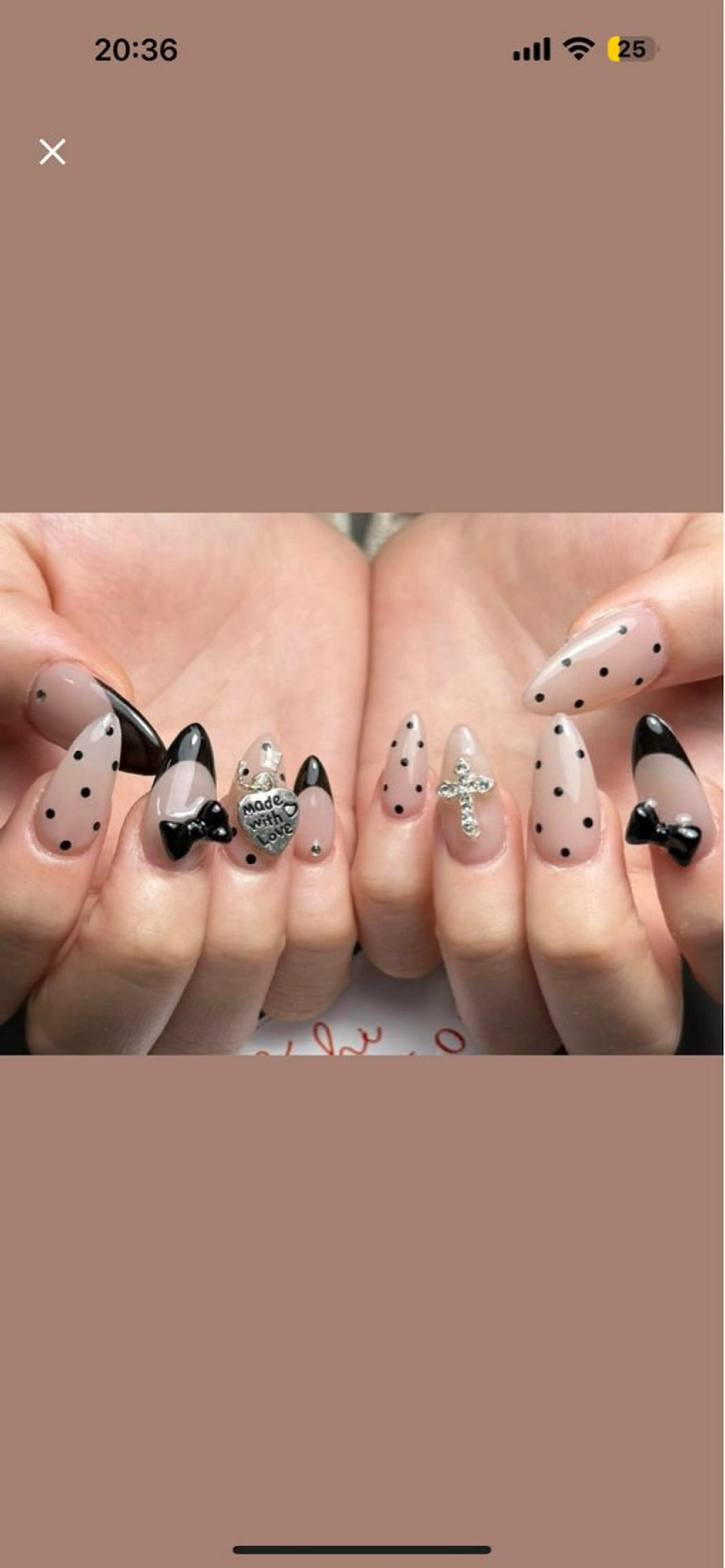 ネイル チークネイル フレンチネイル ジェルネイル グラデーション 韓国ネイル ハンドネイル 清水 ユナのネイルデザイン