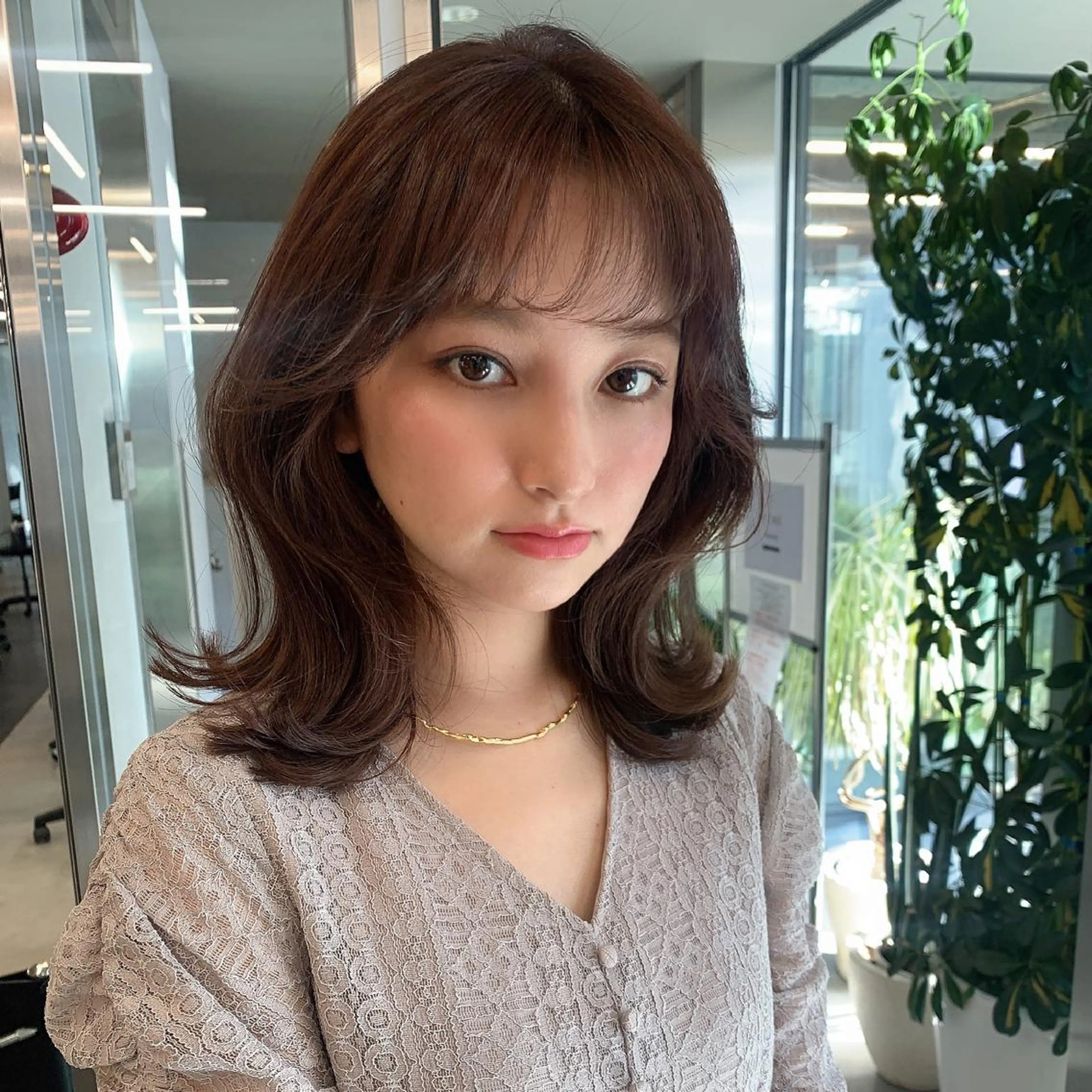 ミディアム カラー 透明感/オリーブ/ グレージュ/YUKAのヘアスタイル