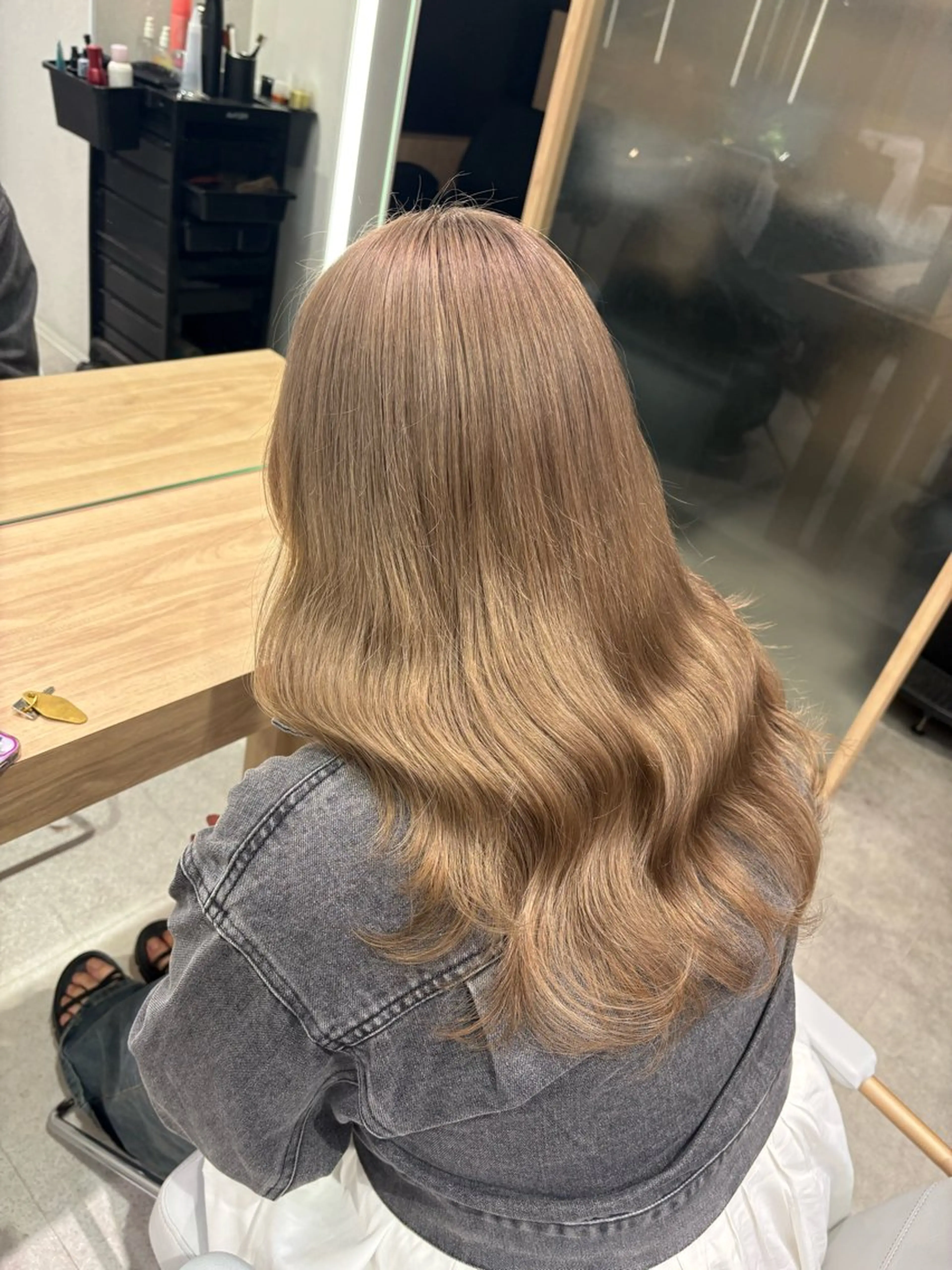 セミロング カラー カット ヘアカラー トリートメント 韓国ヘア🇰🇷透明 感カラー/yui💞のヘアスタイル