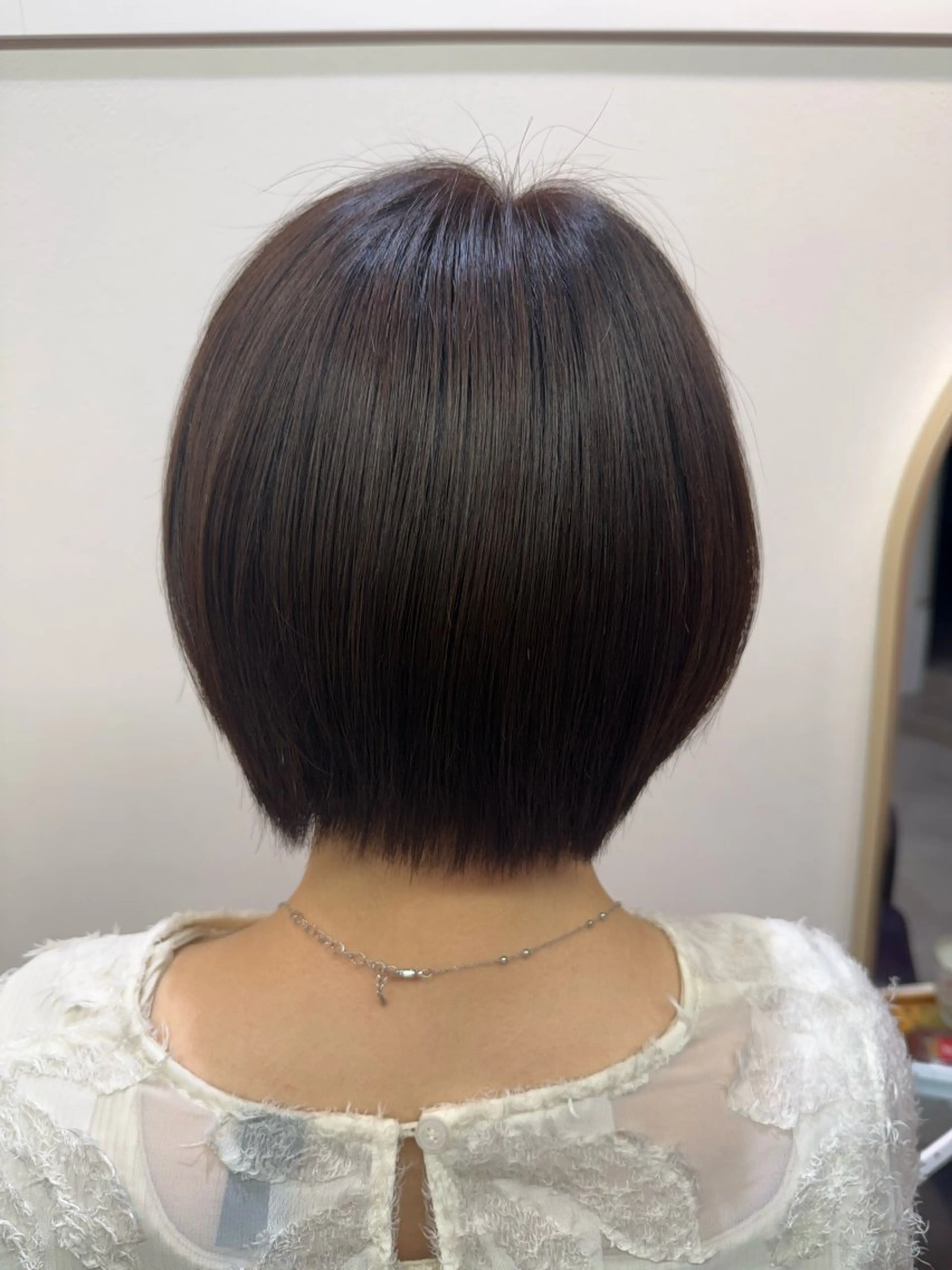 ショート カラー いなだ さくらのヘアスタイル