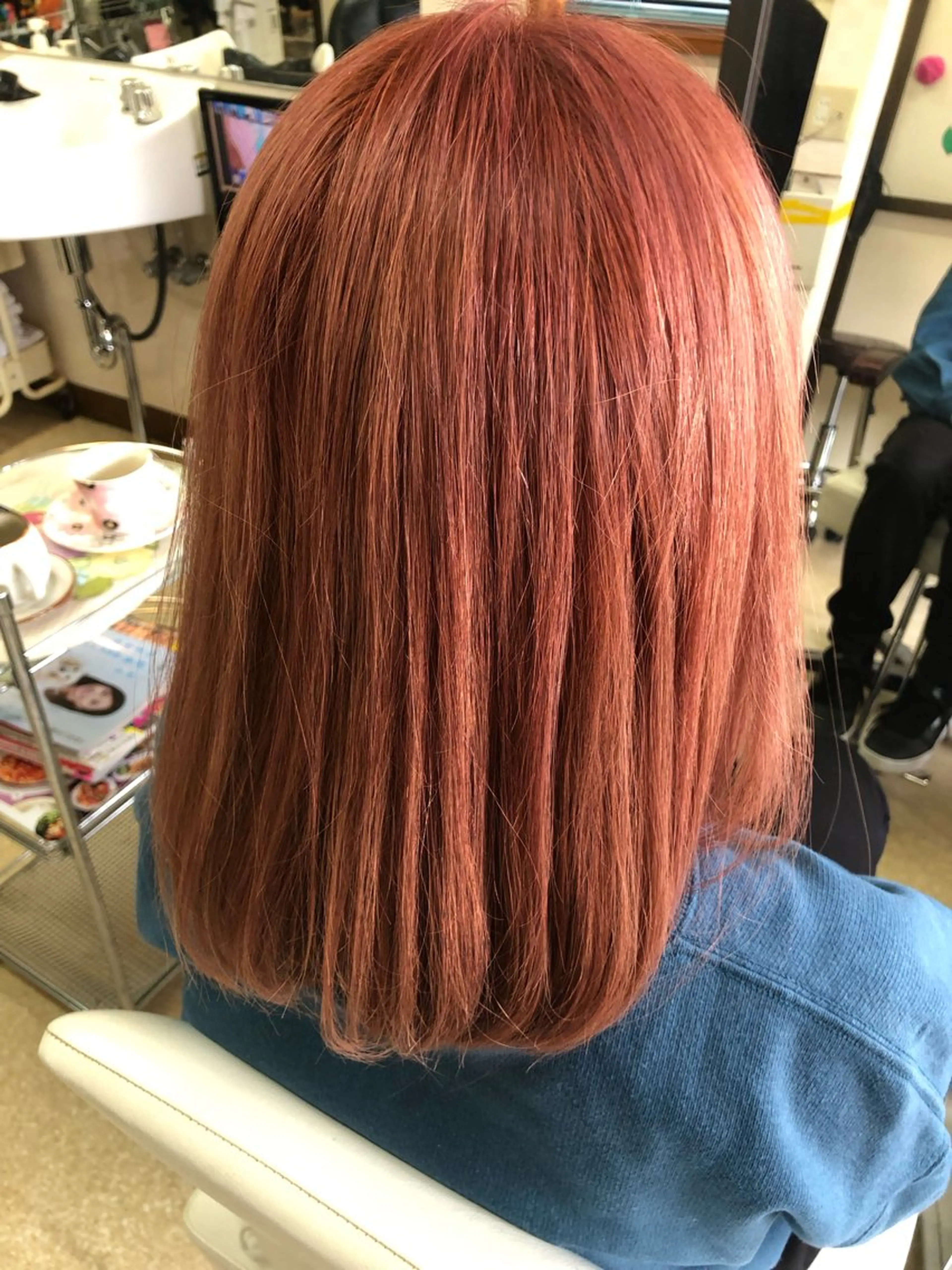 ミディアム カラー 石塚 浩のヘアスタイル