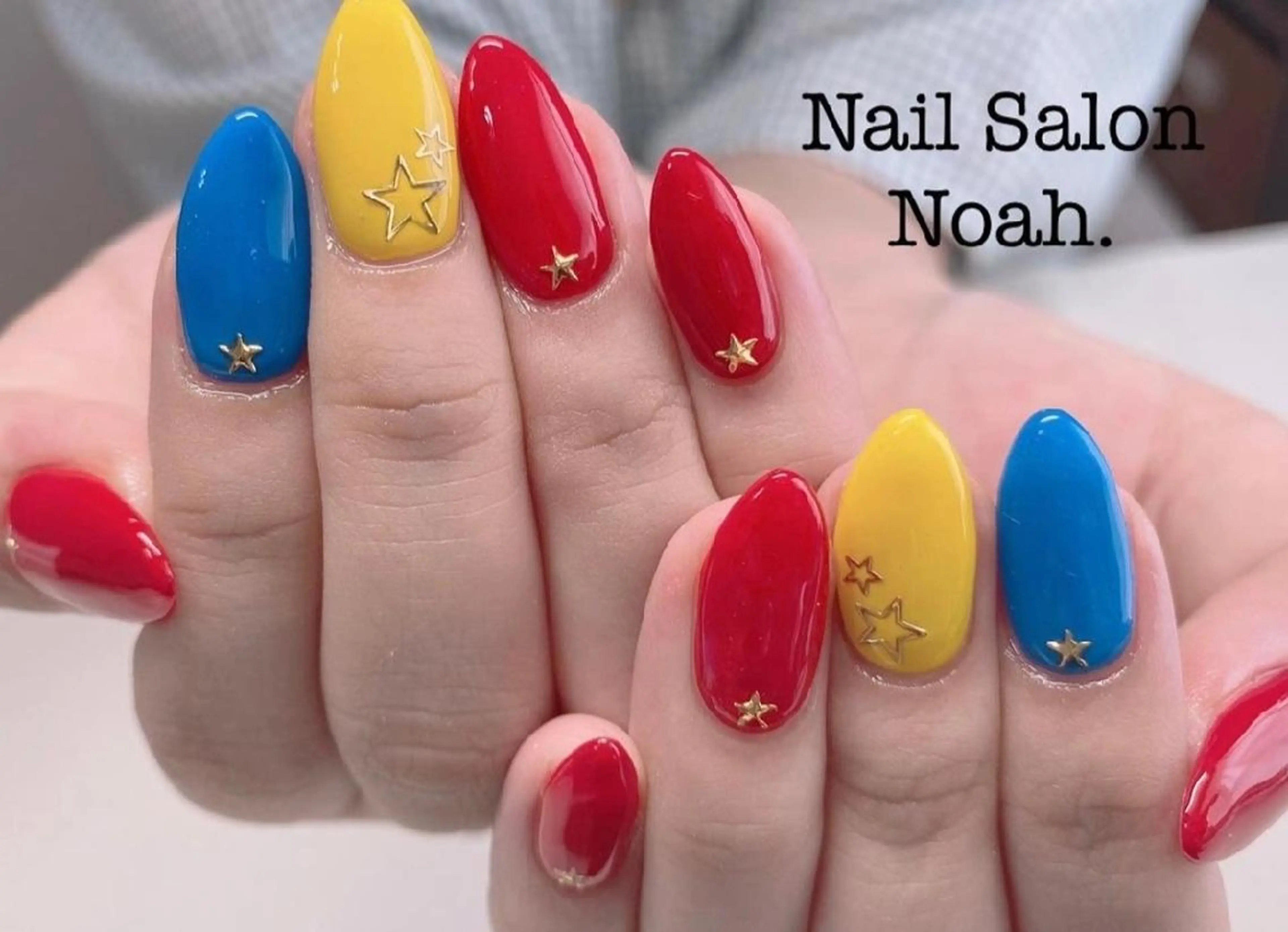 ネイル ストーンネイル ハンドネイル Nail Salon Noah所属・Nail Salon Noah.のネイルデザイン