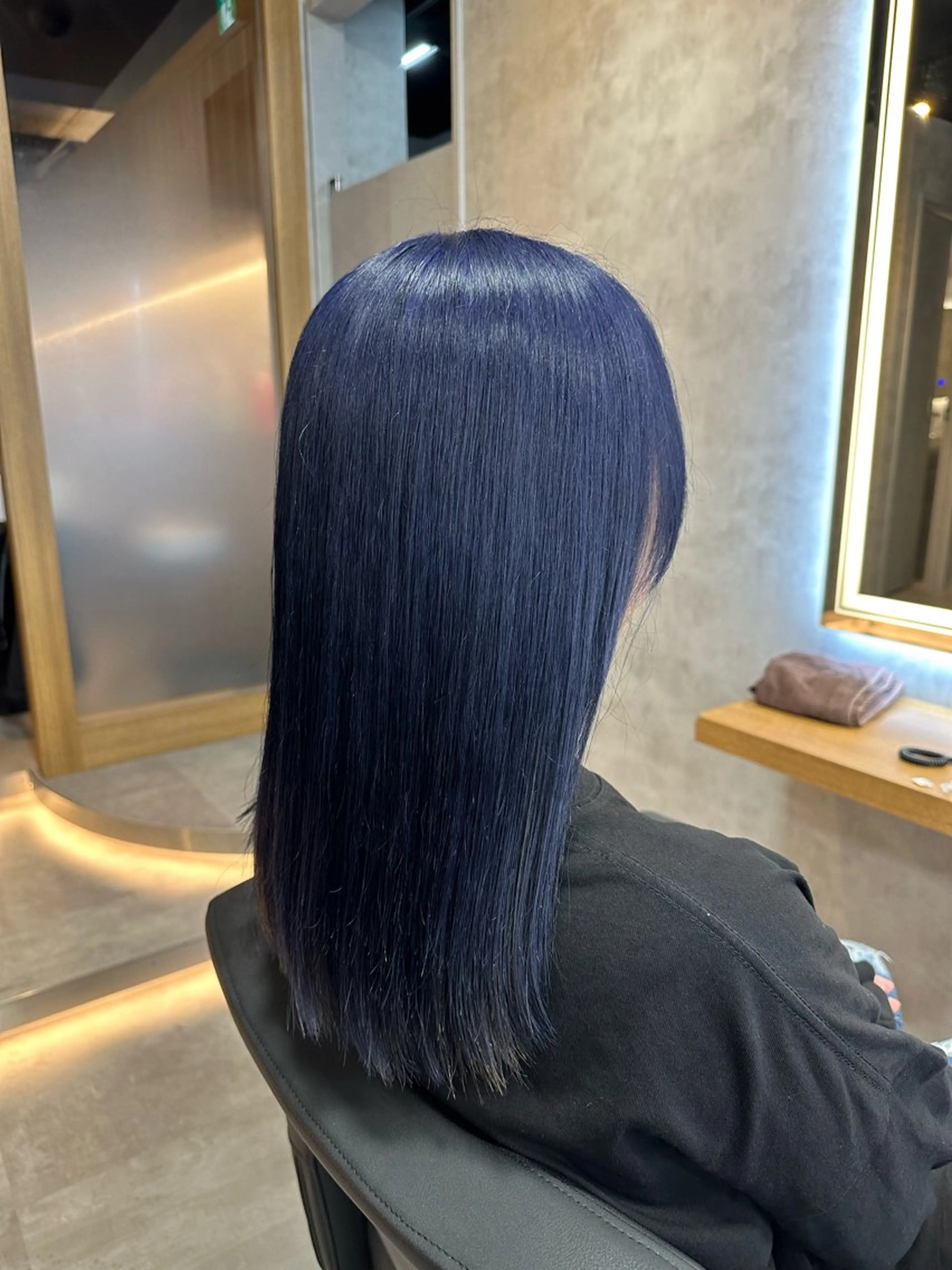 セミロング カラー ヘアアレンジ メンズ 🤍透明感カラー🤍 似合わせ🤍AINEのヘアスタイル