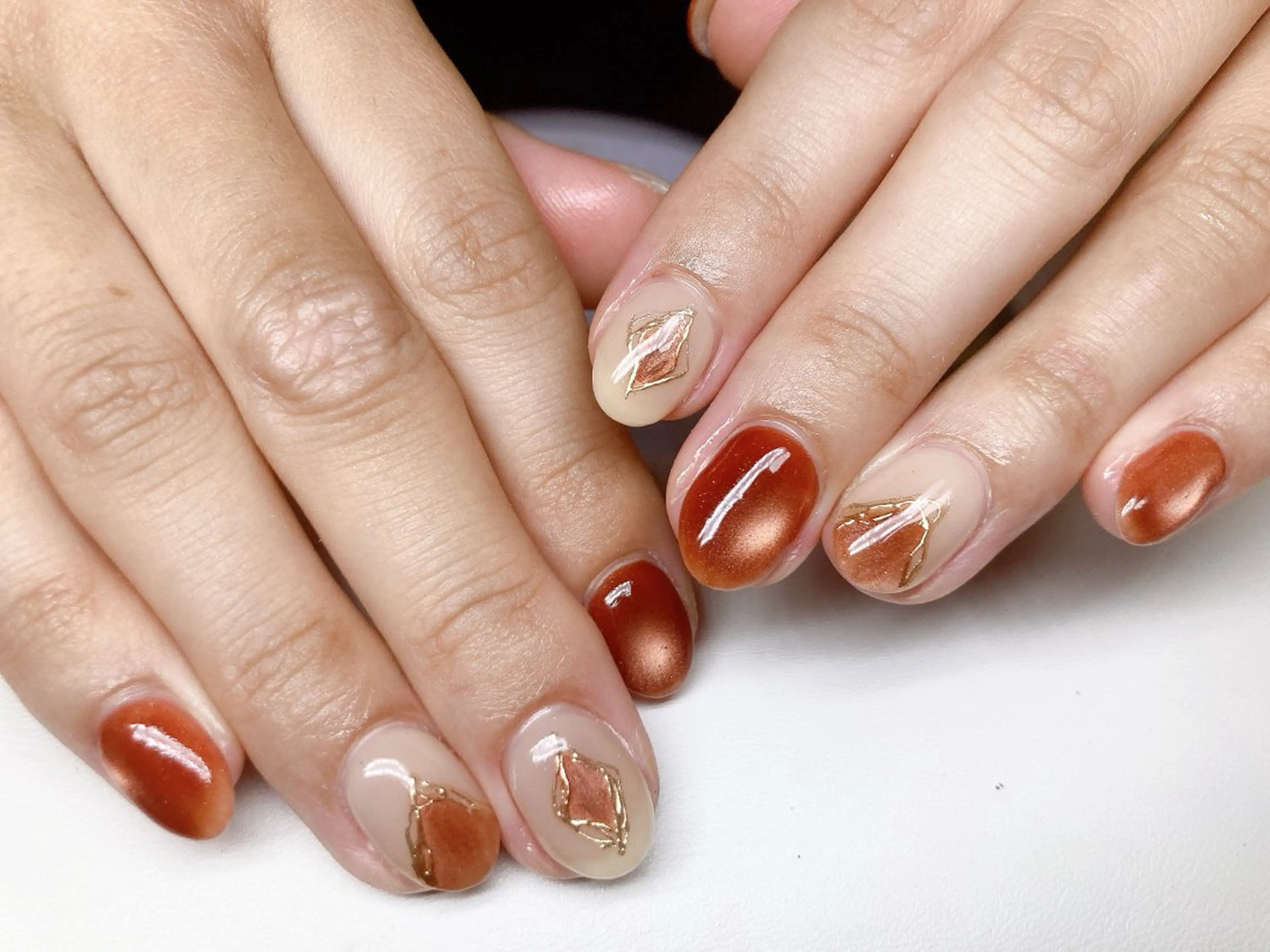 ネイル ECLAT エクラ所属・寺山 千鶴のネイルデザイン