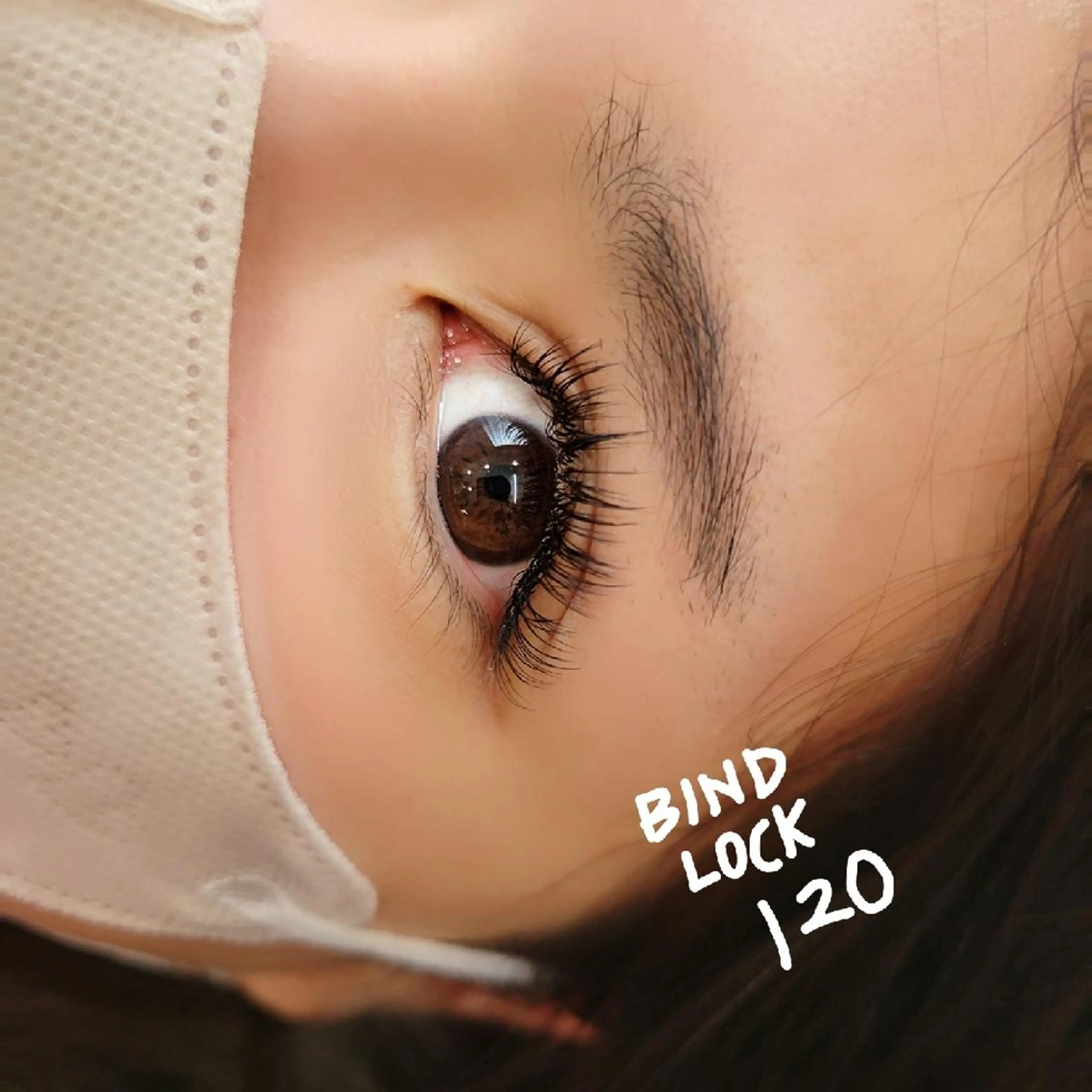 マツエク・マツパ バインドロック shalm hair lounge所属・風間 莉緒のマツエク・マツパデザイン