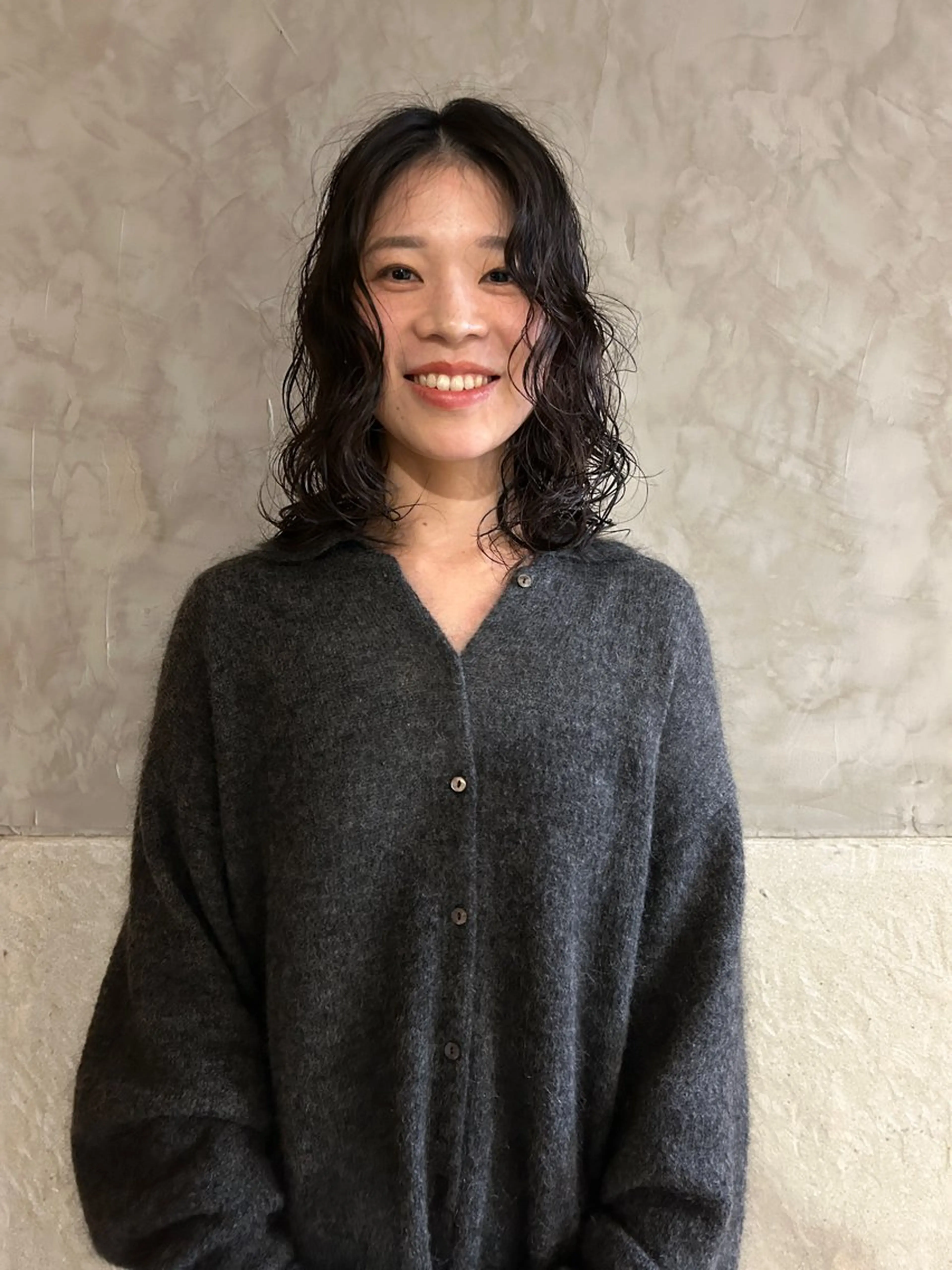 セミロング パーマ セミロングパーマ カット パーマ さの あやねのヘアスタイル