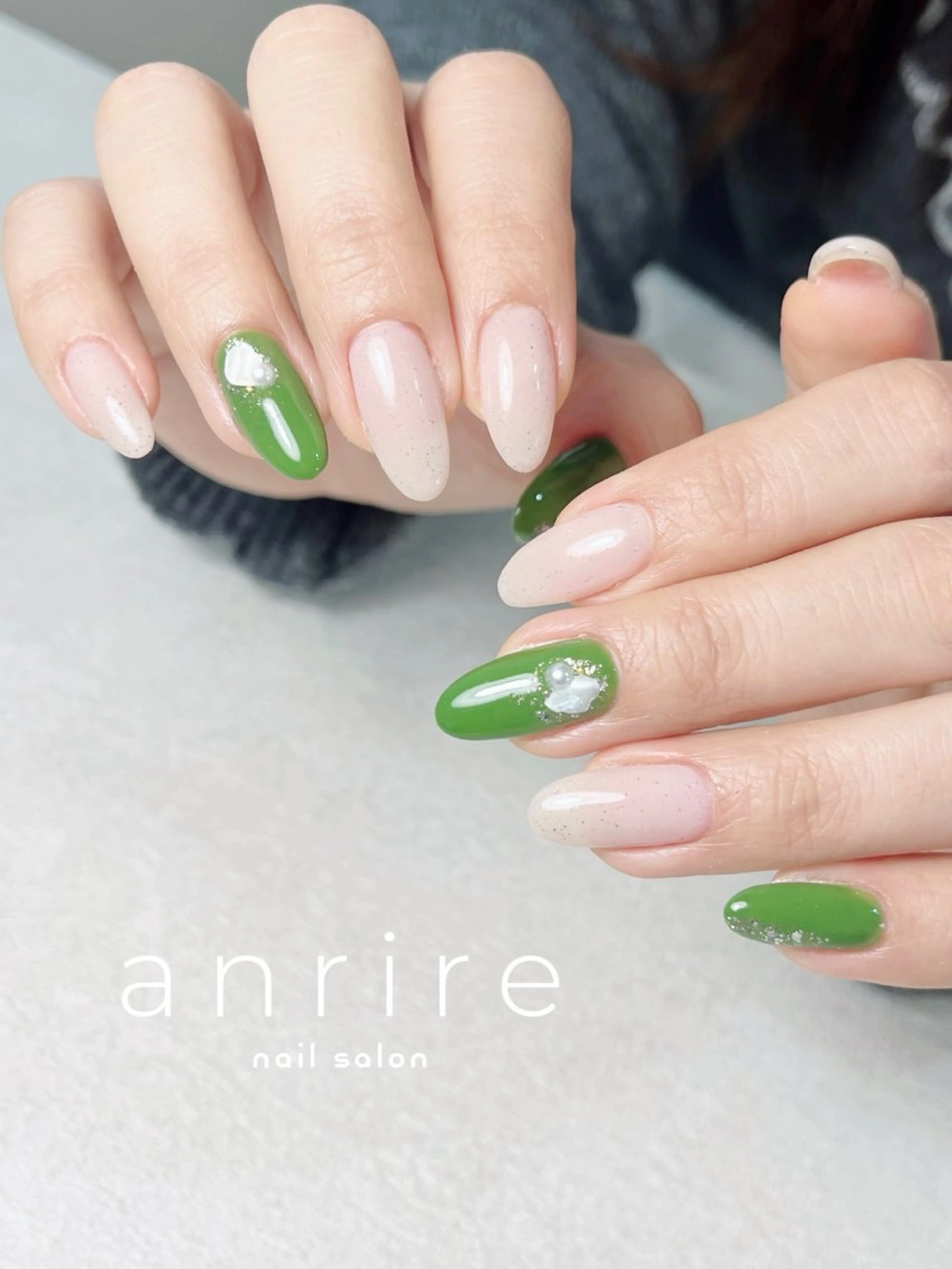ネイル ジェルネイル ラメ(グリッター) パラジェル シンプルネイル 冬ネイル ハンドネイル nailsalon anrireのネイルデザイン