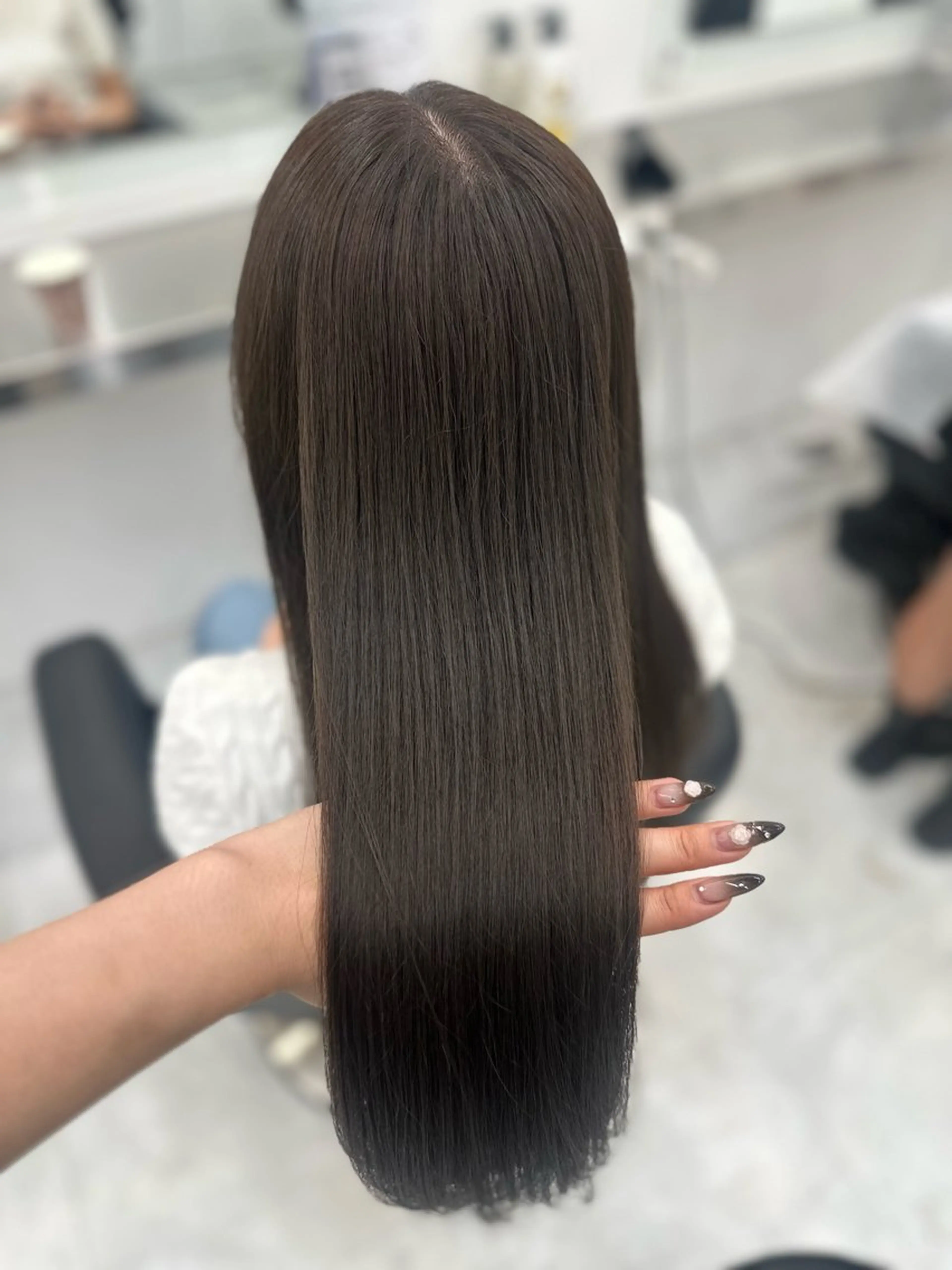 ロング カラー ヘアカラー 上品モテヘア🩶 karen🩶のヘアスタイル