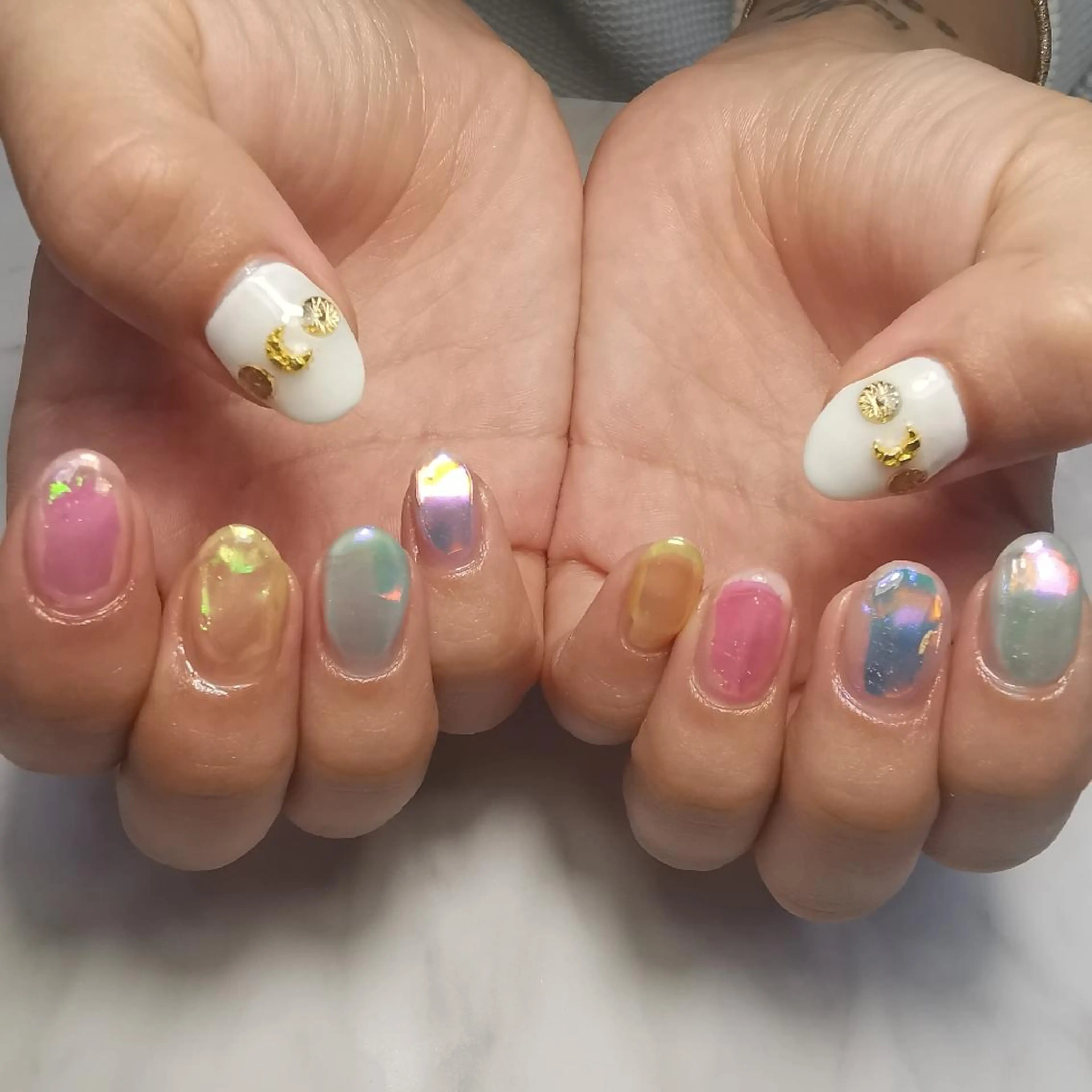 ネイル 氷ネイル・うるうるネイル ハンドネイル reve あやののネイルデザイン