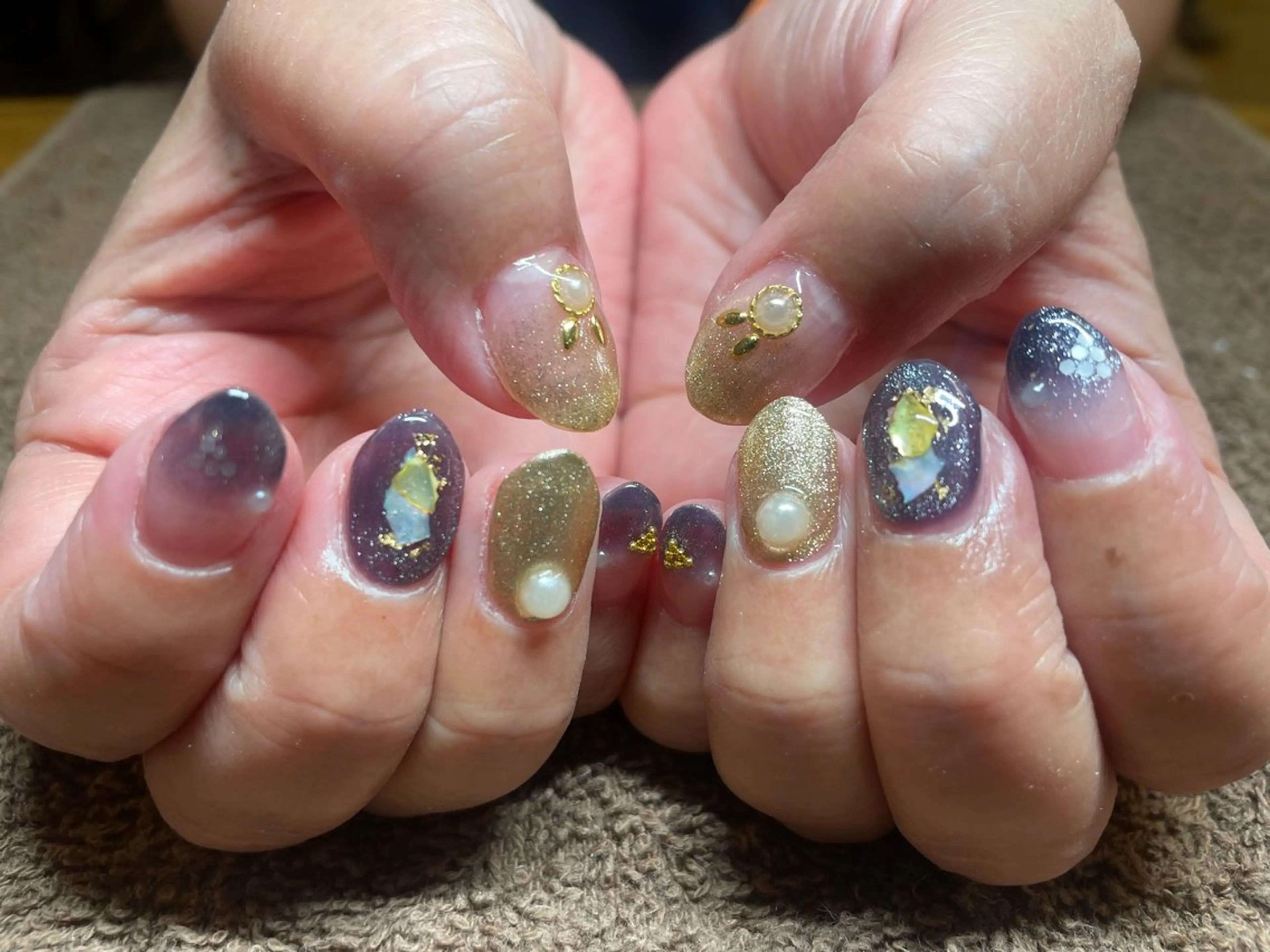 ネイル M. KOTOMIのネイルデザイン