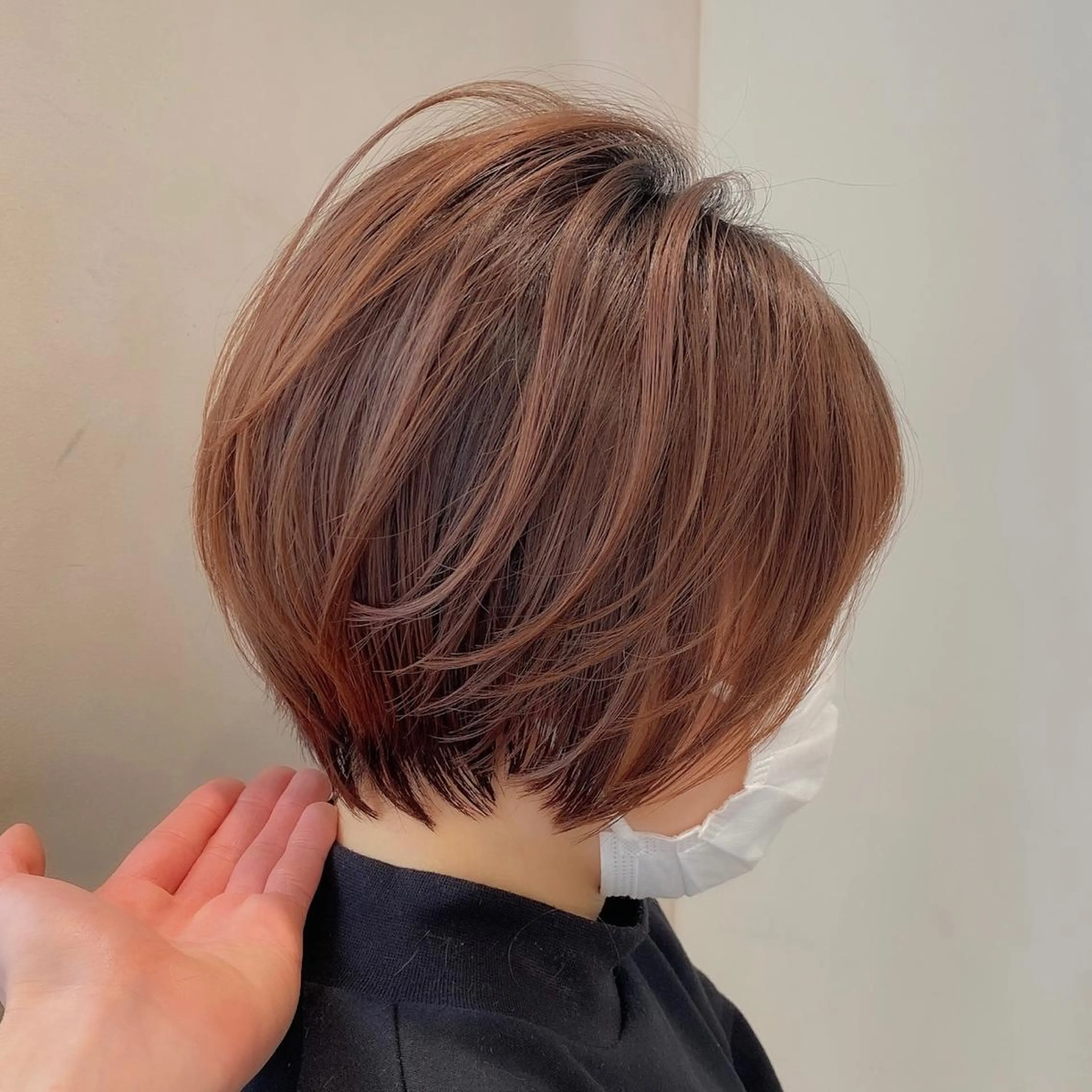 ショート カラー 顔まわりカット🌟 くびれヘア/寺門遥輝のヘアスタイル