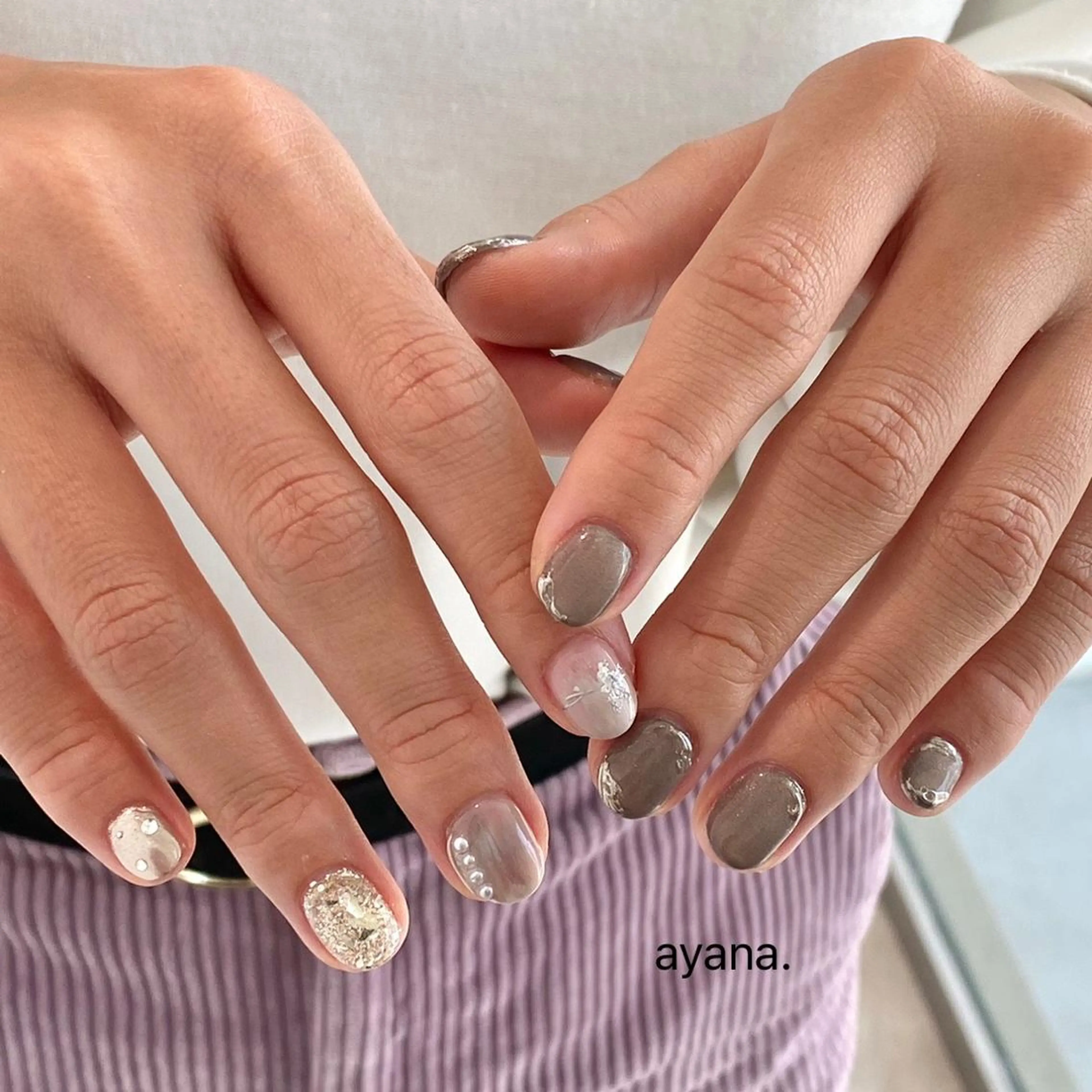 ネイル ジェルネイル ニュアンスネイル パラジェル シルバー ayana nails所属・nail salon ayanaのネイルデザイン