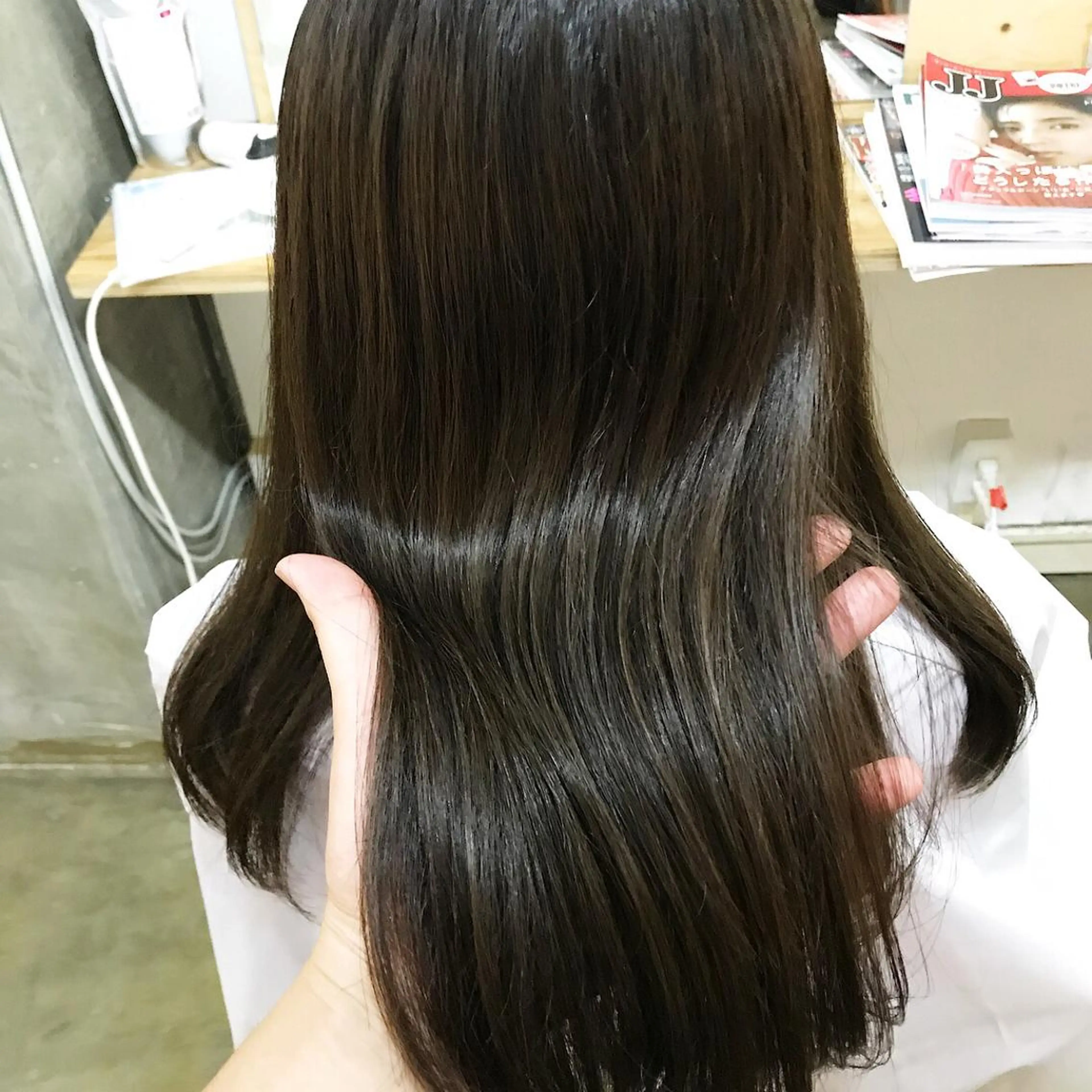 ミディアム カラー ヘアカラー トリートメント 💎髪質改善💎 デザイナーshinのヘアスタイル