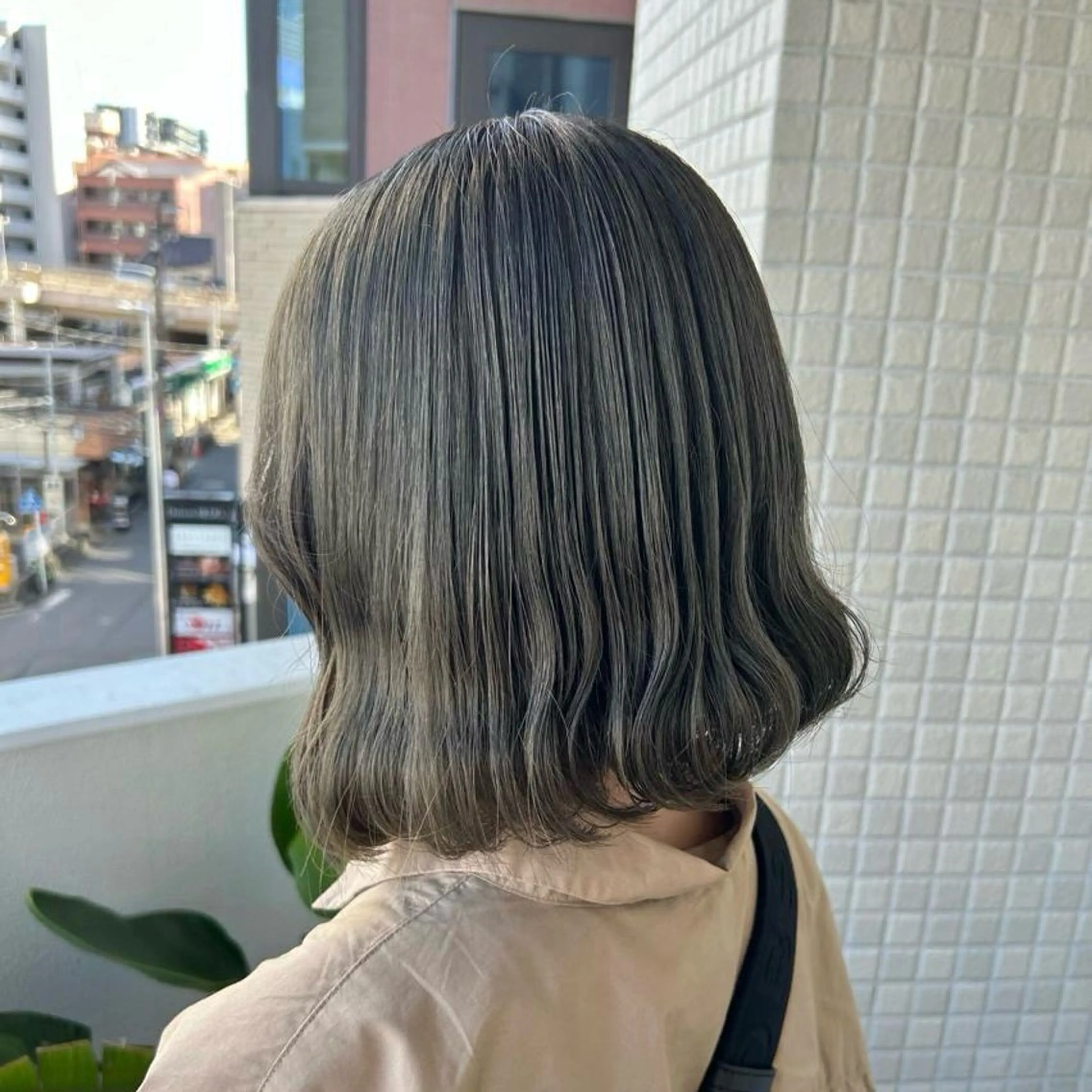 カラー ベージュカラー オリーブベージュ 艶カラー🪡髪質改善 アレンジ🎀airiのヘアスタイル