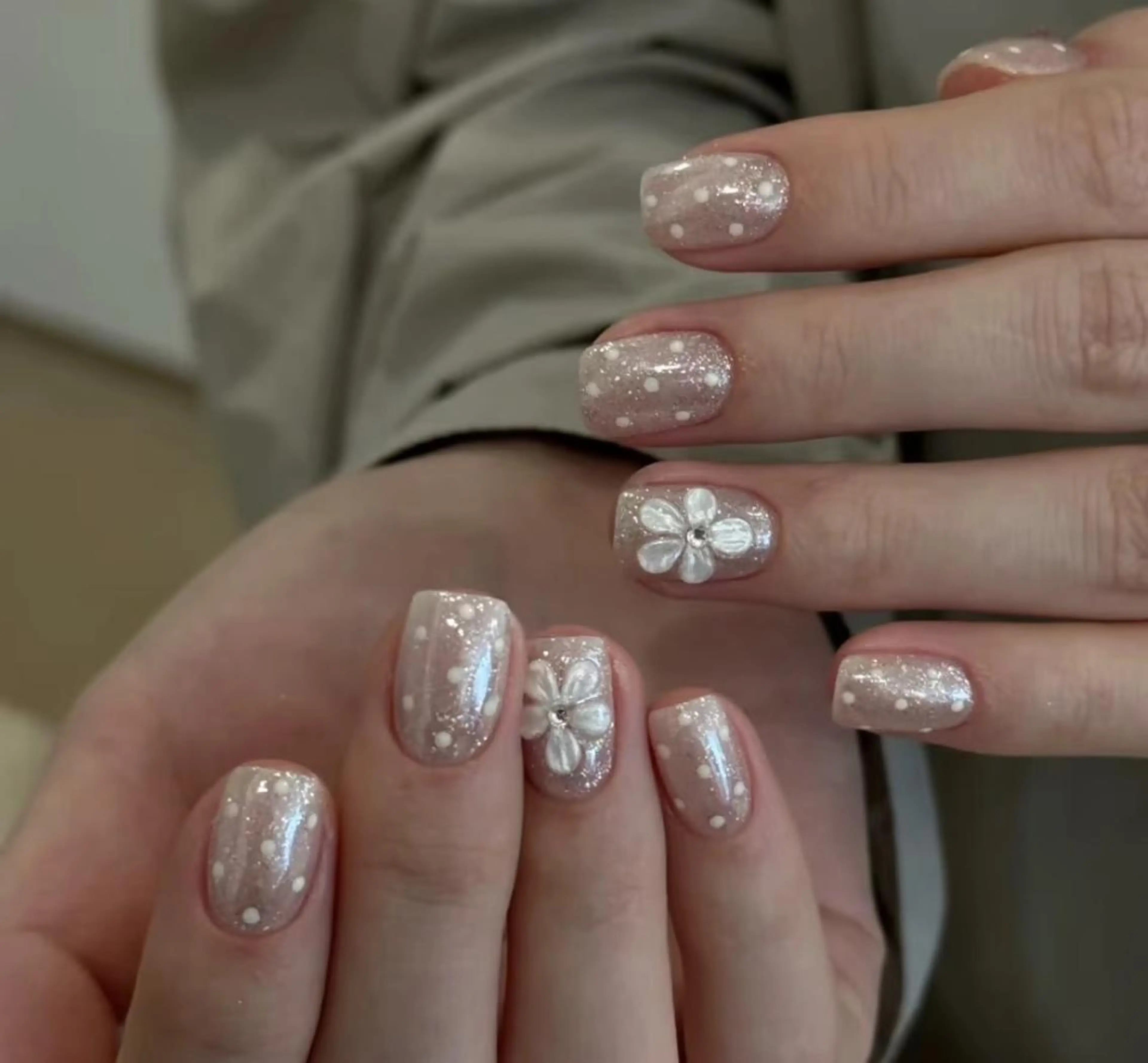ネイル ハンドネイル ハンドケア 🍑 momo_nailのネイルデザイン