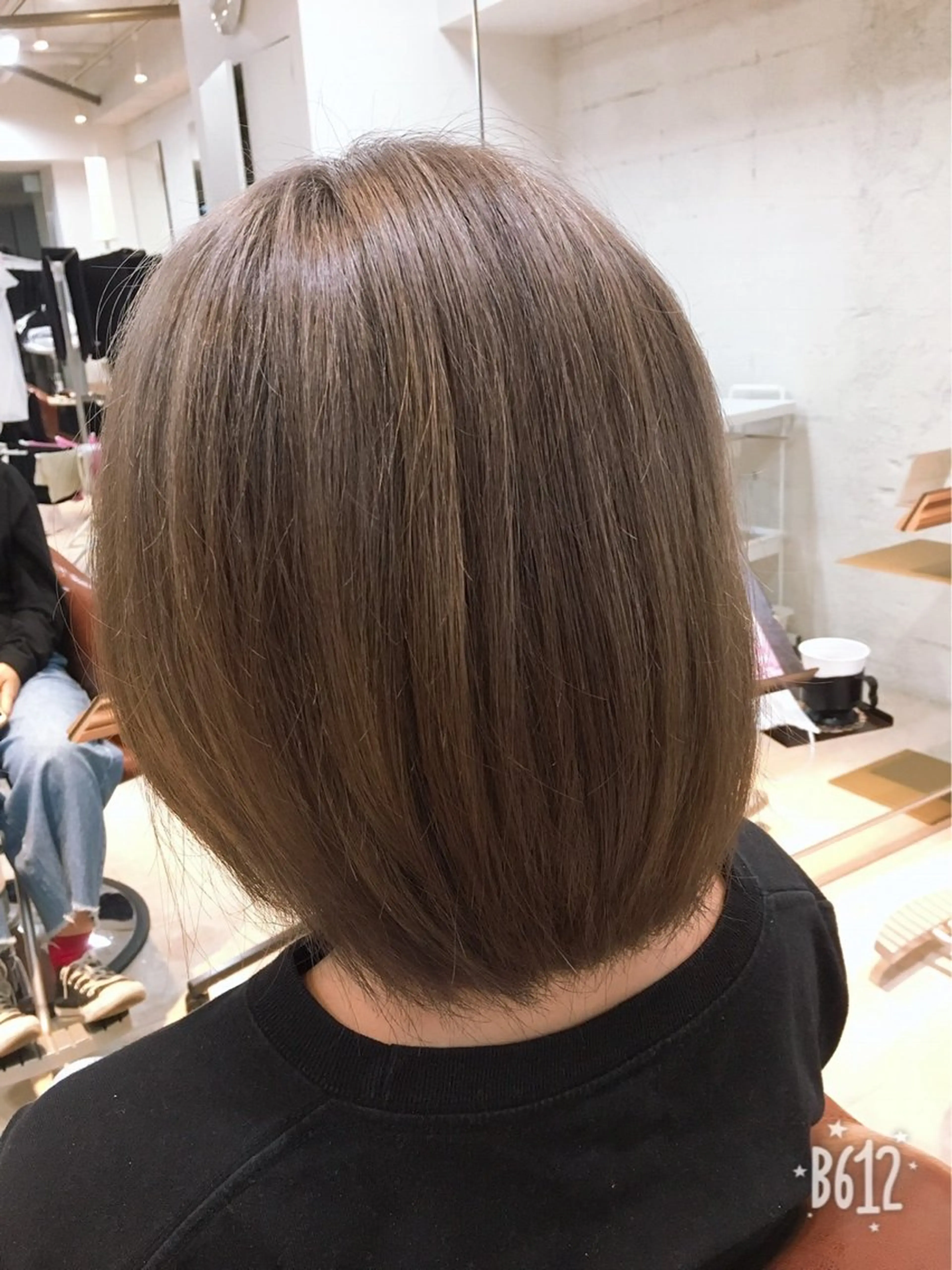 ショート 齋藤 羽鳳のヘアスタイル