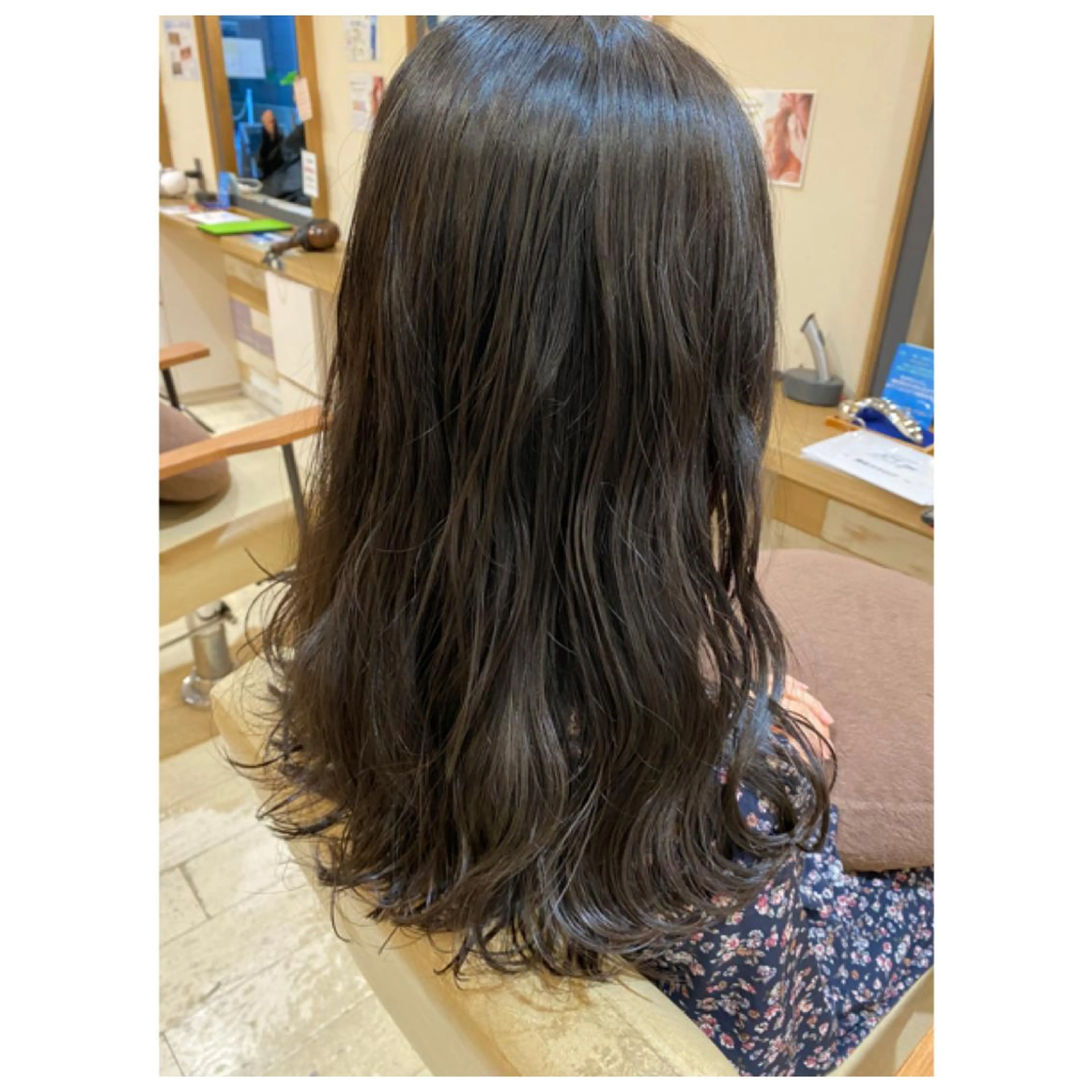 ロング ロング カット トリートメント 岩間 香純のヘアスタイル
