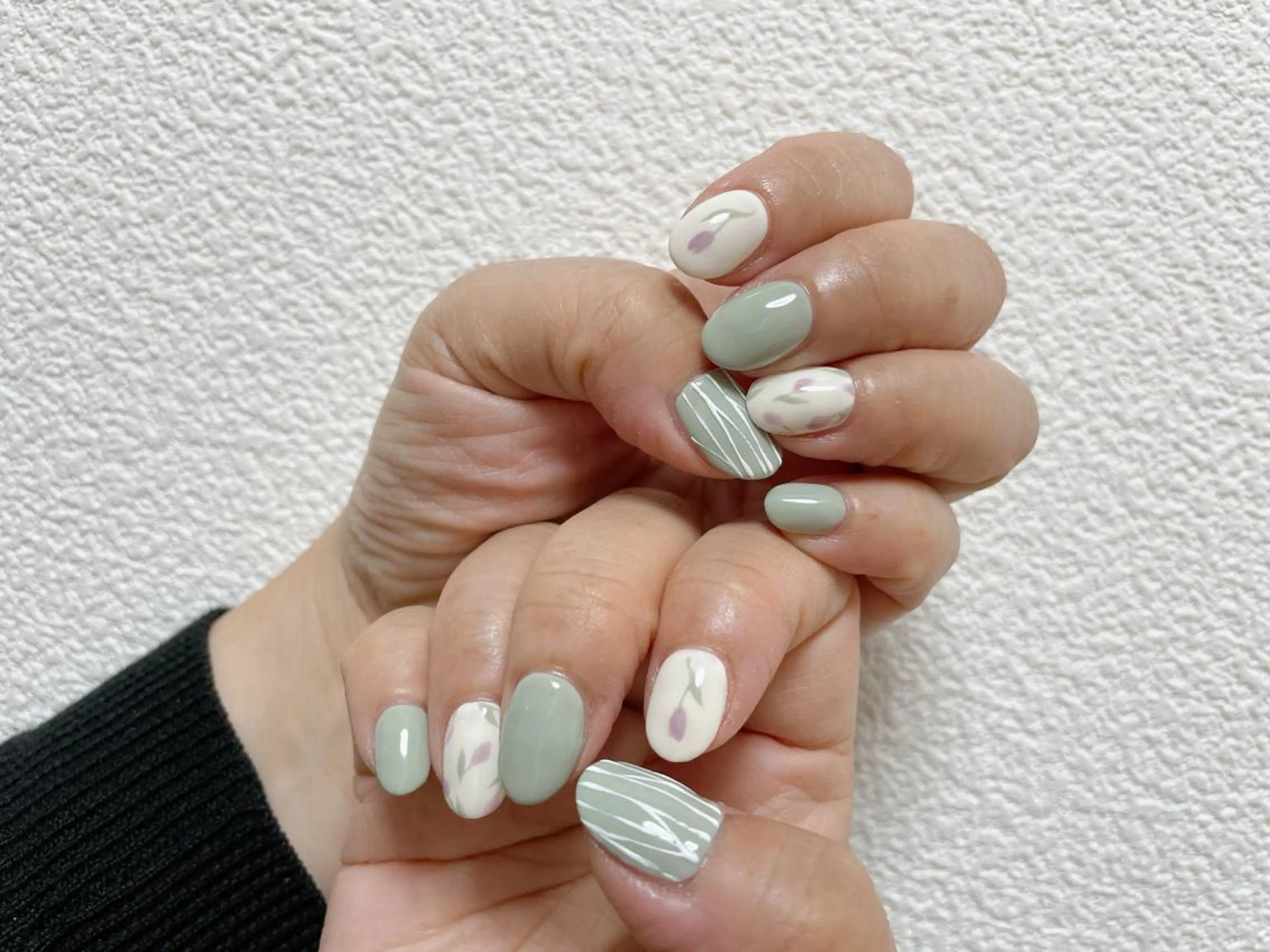 ネイル オーロラネイル フラワーネイル フットネイル フレンチネイル ジェルネイル mogunail &blowのネイルデザイン