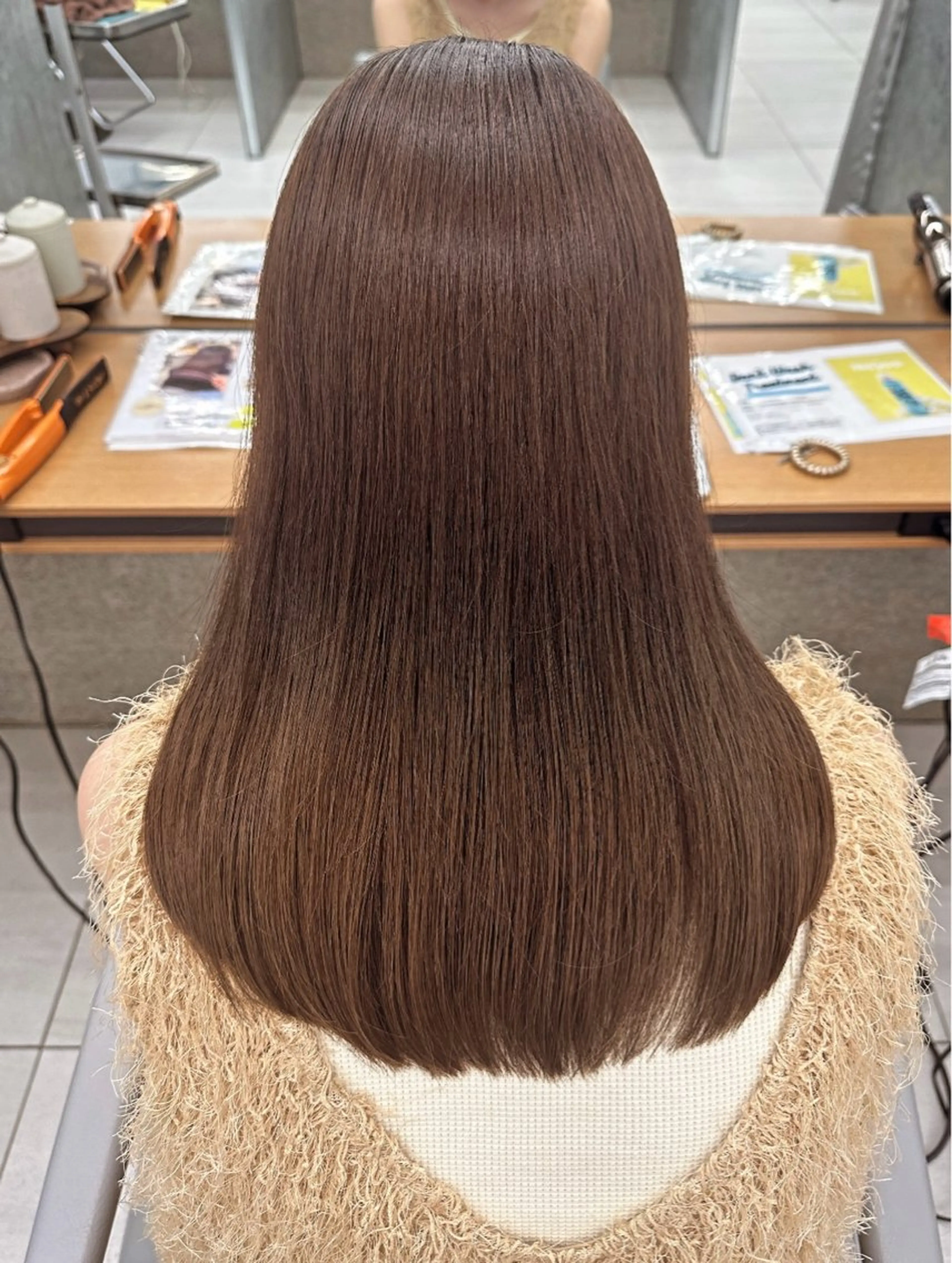 ロング カラー ベージュカラー レイヤーカット🪽 𝐼𝐾𝑈𝑀𝐼のヘアスタイル