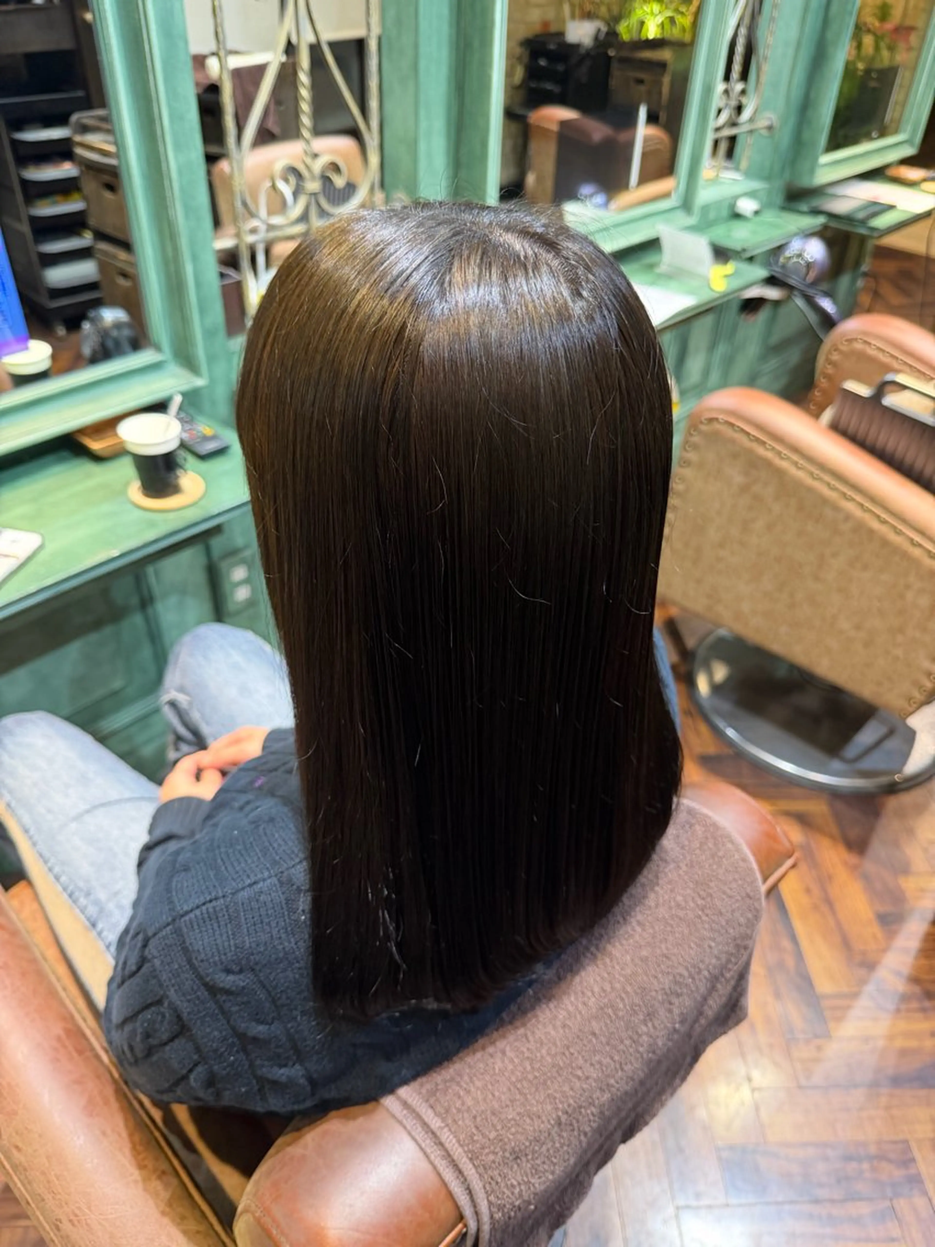 セミロング ヘアカラー Monan 新宿所属・ケイジ✨透明感 /艶カラー✨のヘアスタイル