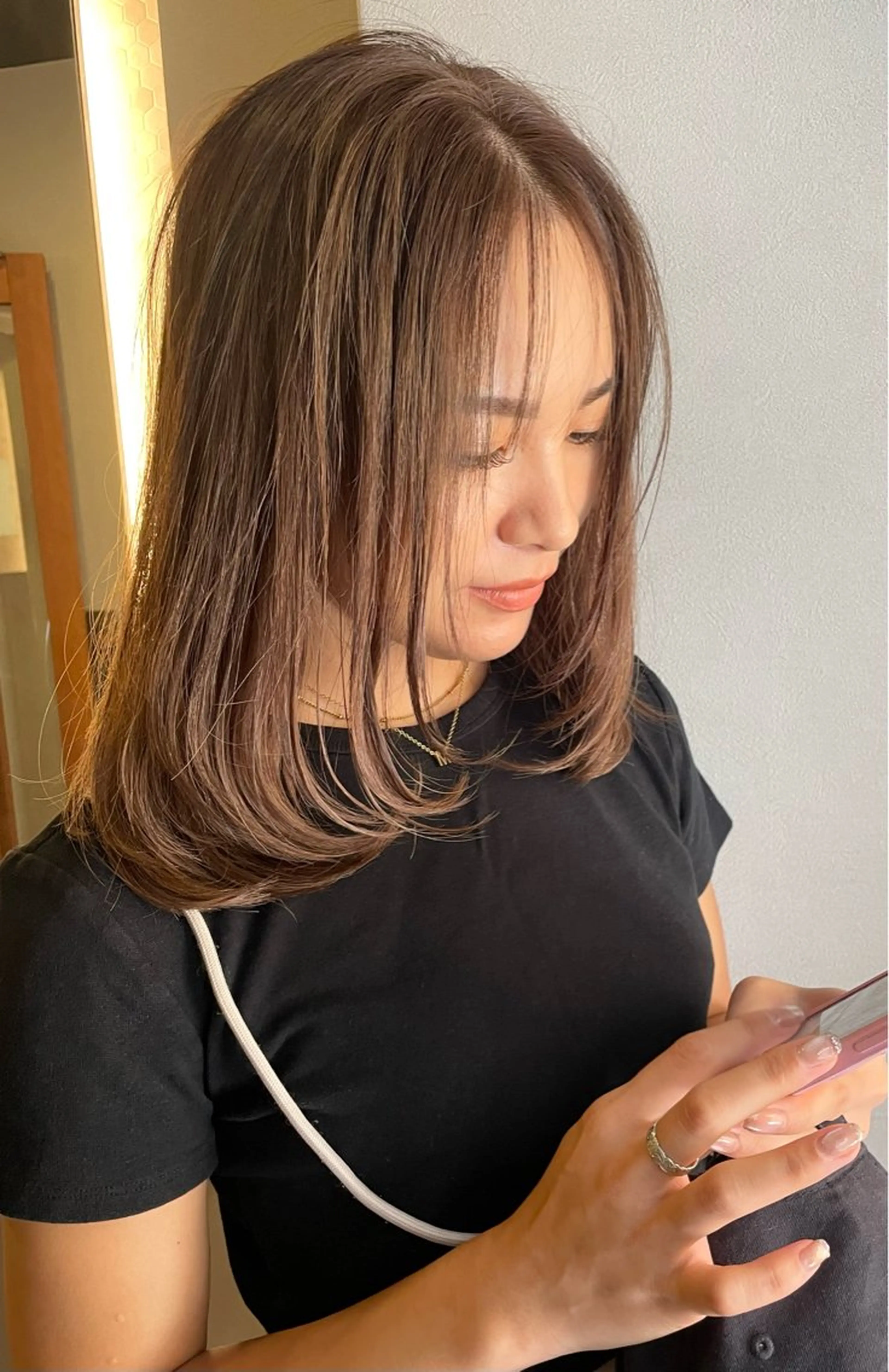 ミディアム カラー 吉良祐樹 レイヤー/艶カラーのヘアスタイル