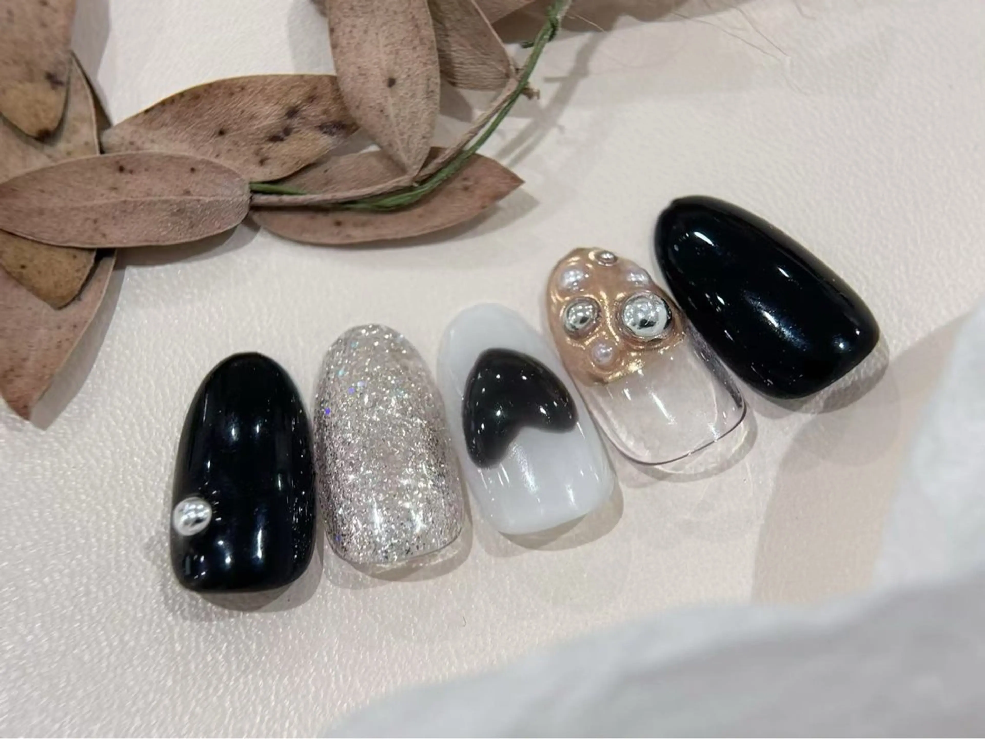 ネイル M+  Beauty Salonのネイルデザイン