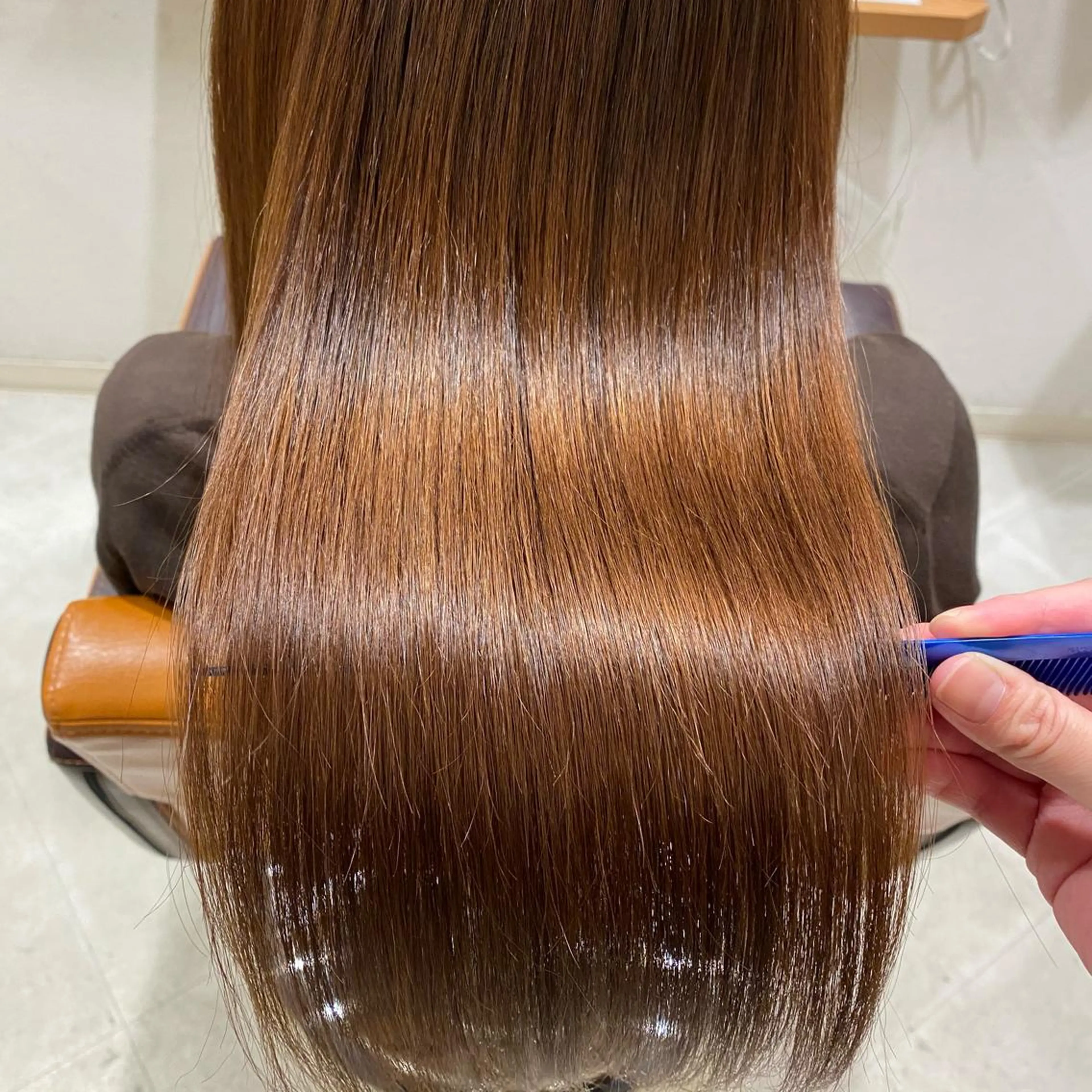 セミロング カット 縮毛矯正 トリートメント 猪股 華乃のヘアスタイル