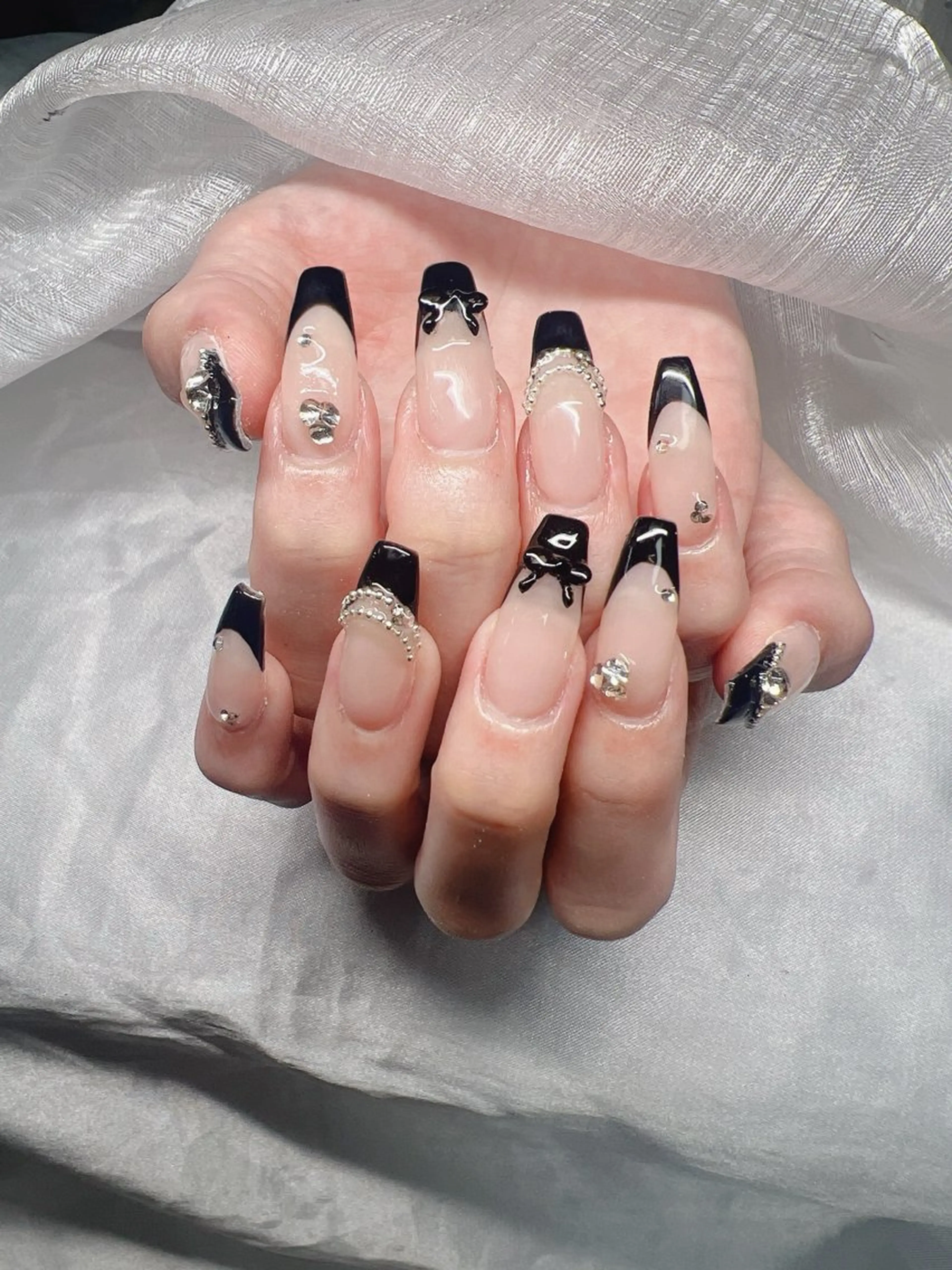 ネイル ハンドネイル Lee Nailsのネイルデザイン