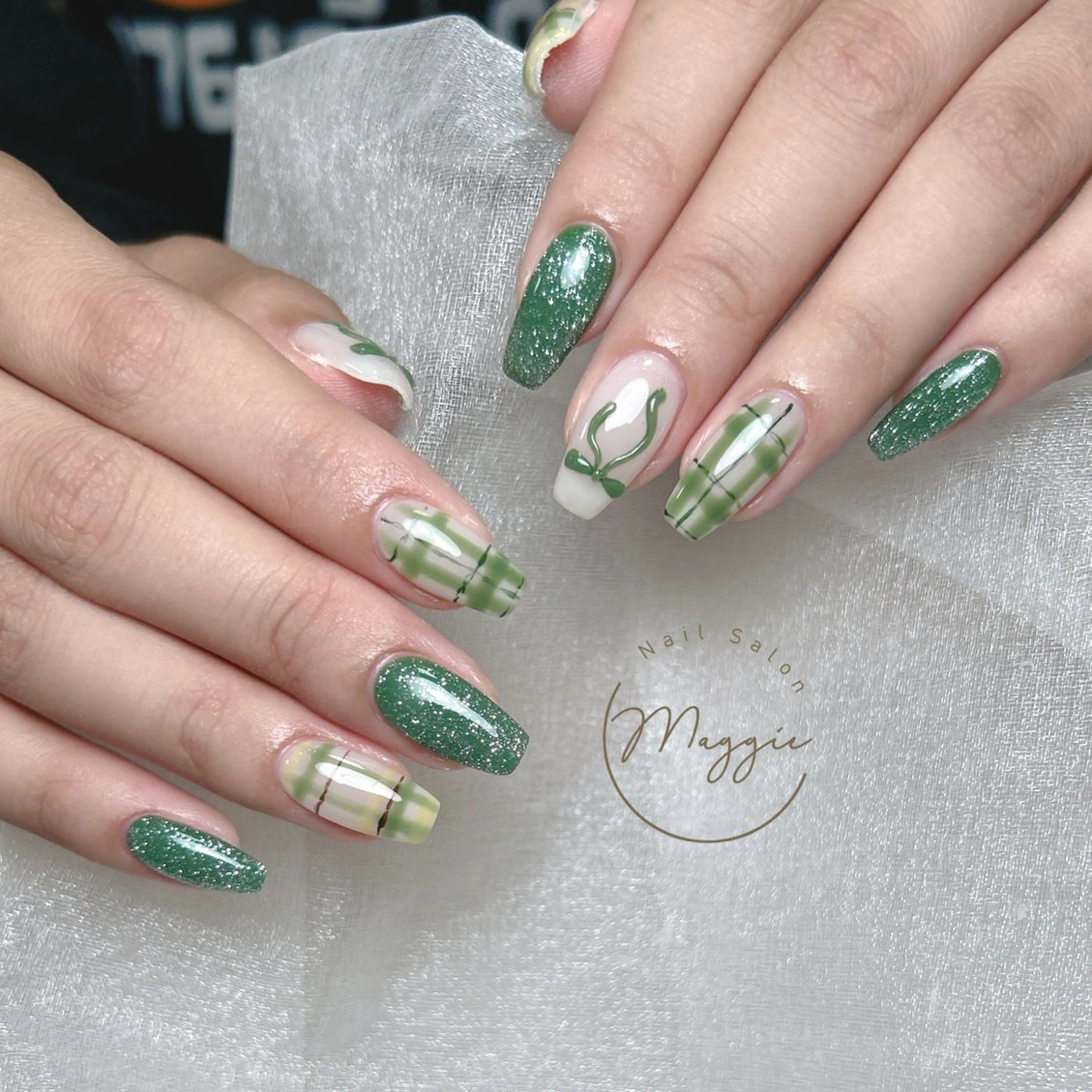 ネイル Maggie Nail🦩のネイルデザイン