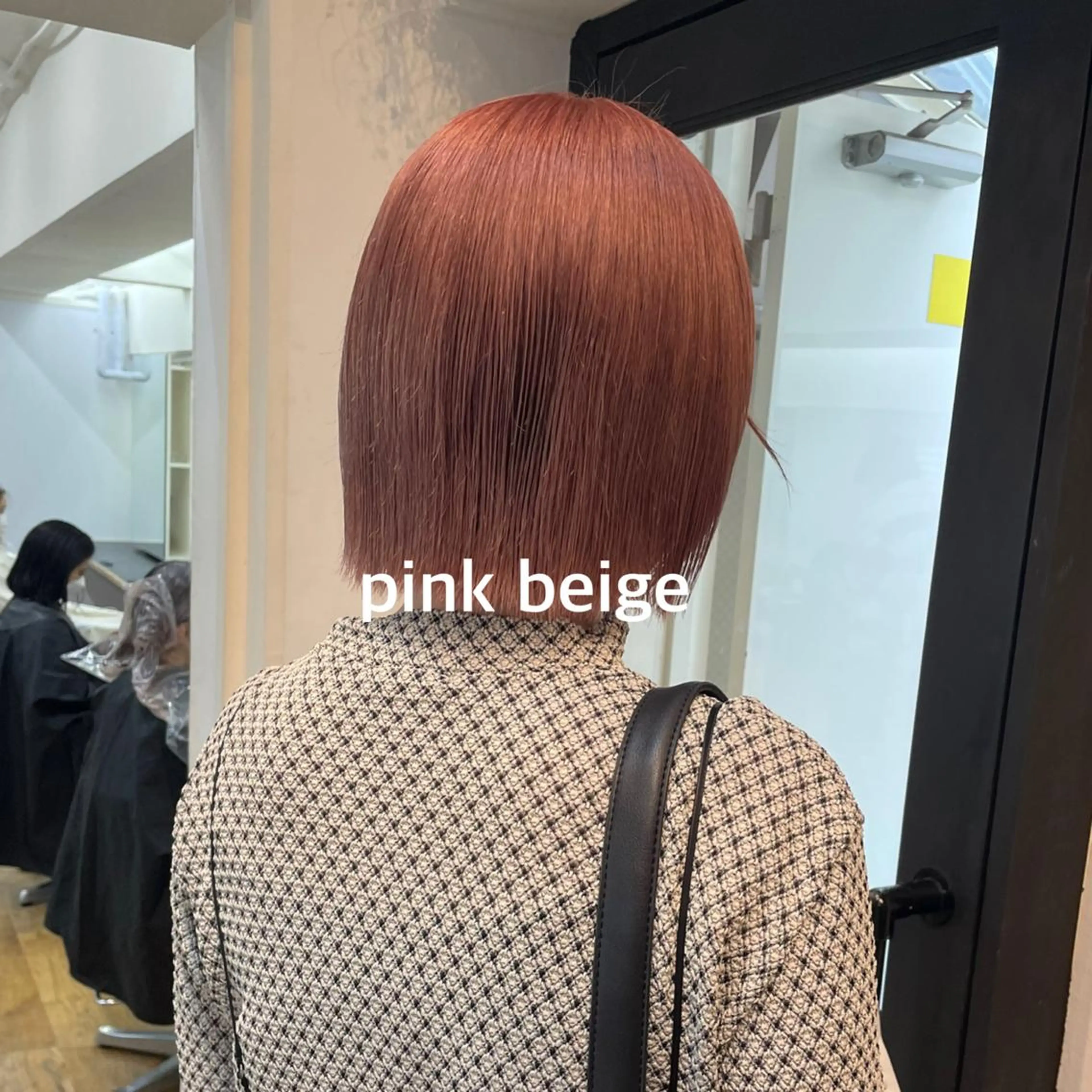 ミディアム 暖色カラー推し/ トヤエリコのヘアスタイル