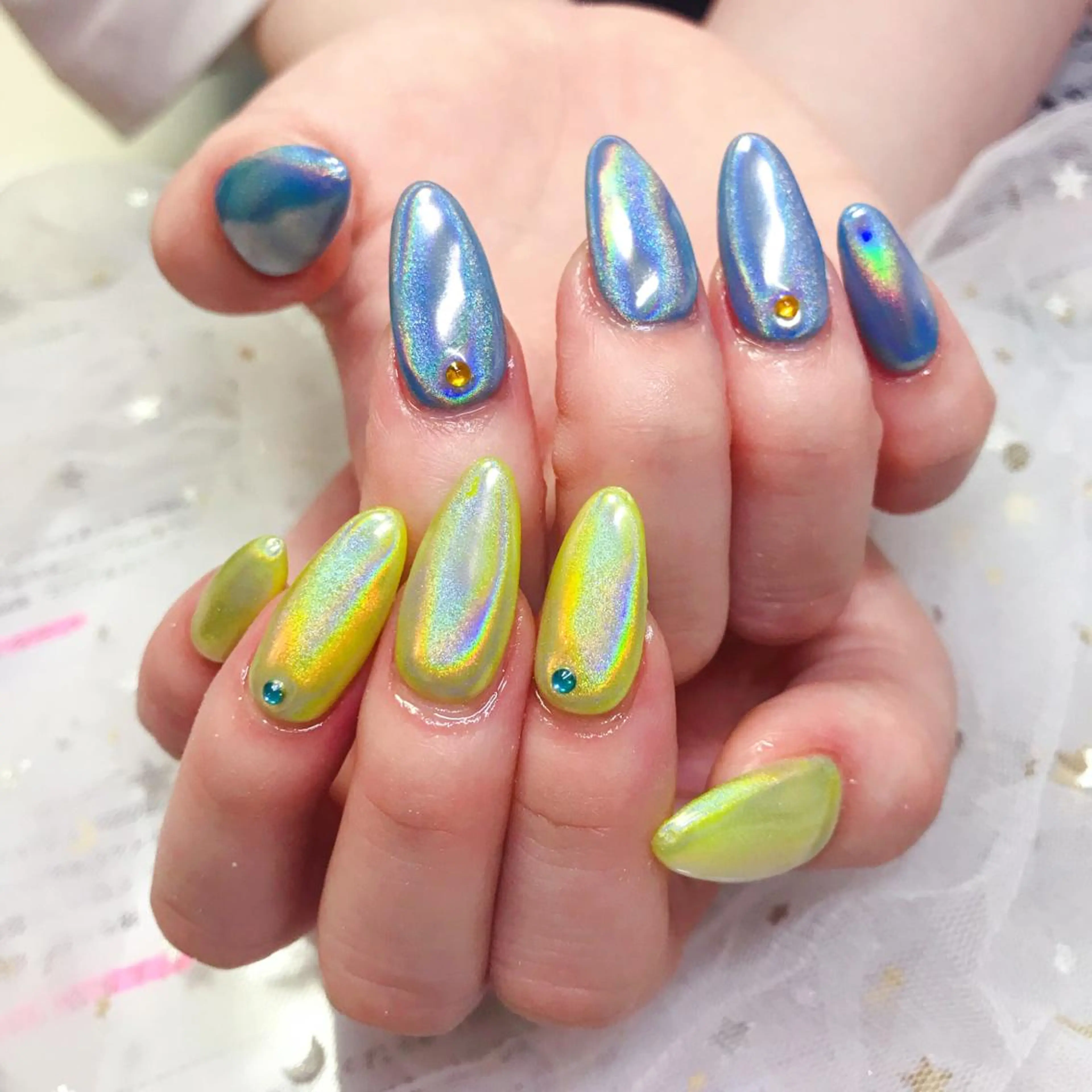 カラー ネイル ユニコーンカラー 長さ出し Q Free nailsのネイルデザイン