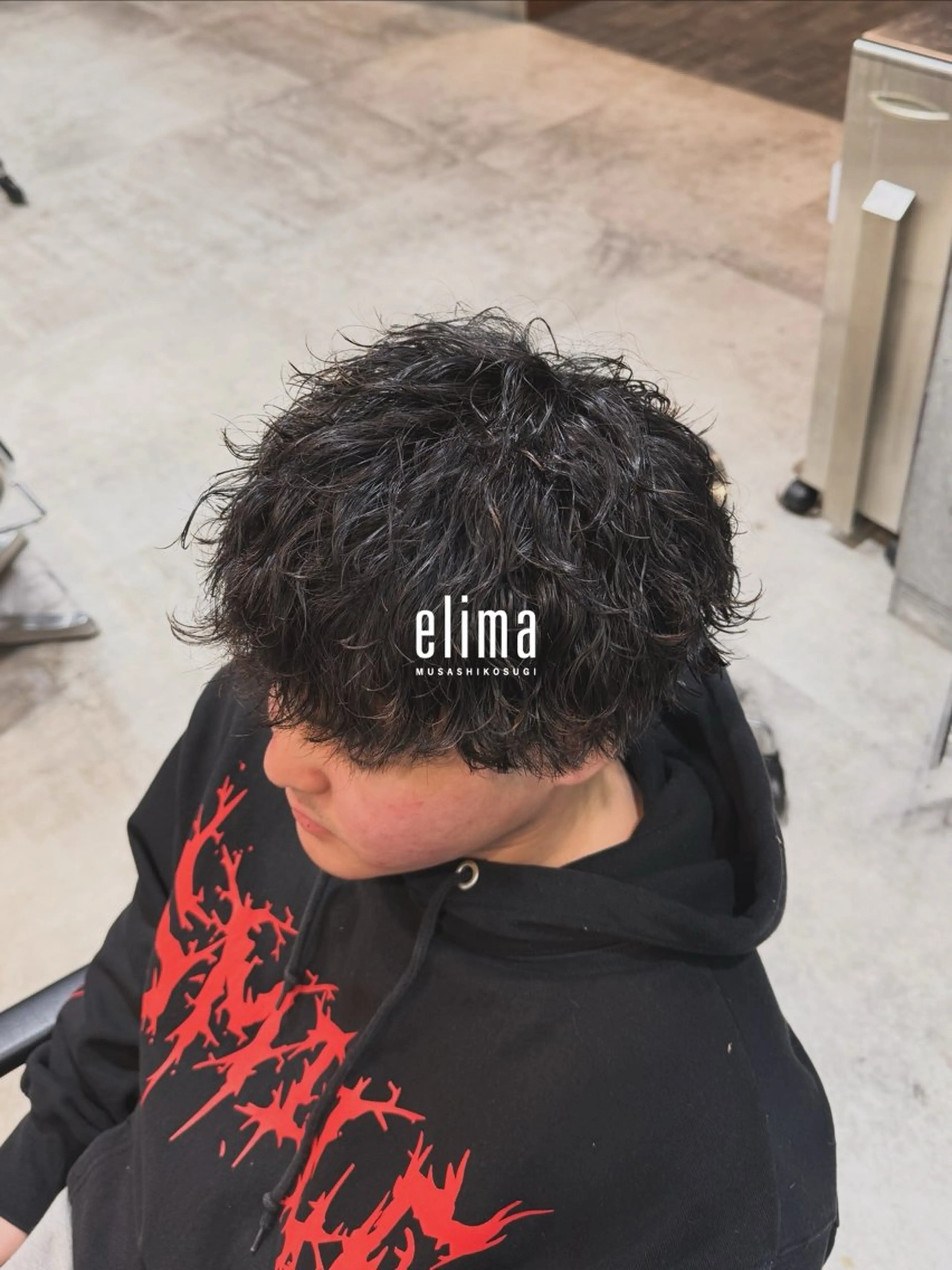 ショート パーマ メンズ カット パーマ 髙橋碧 透明感カラー / fifthパーマのヘアスタイル