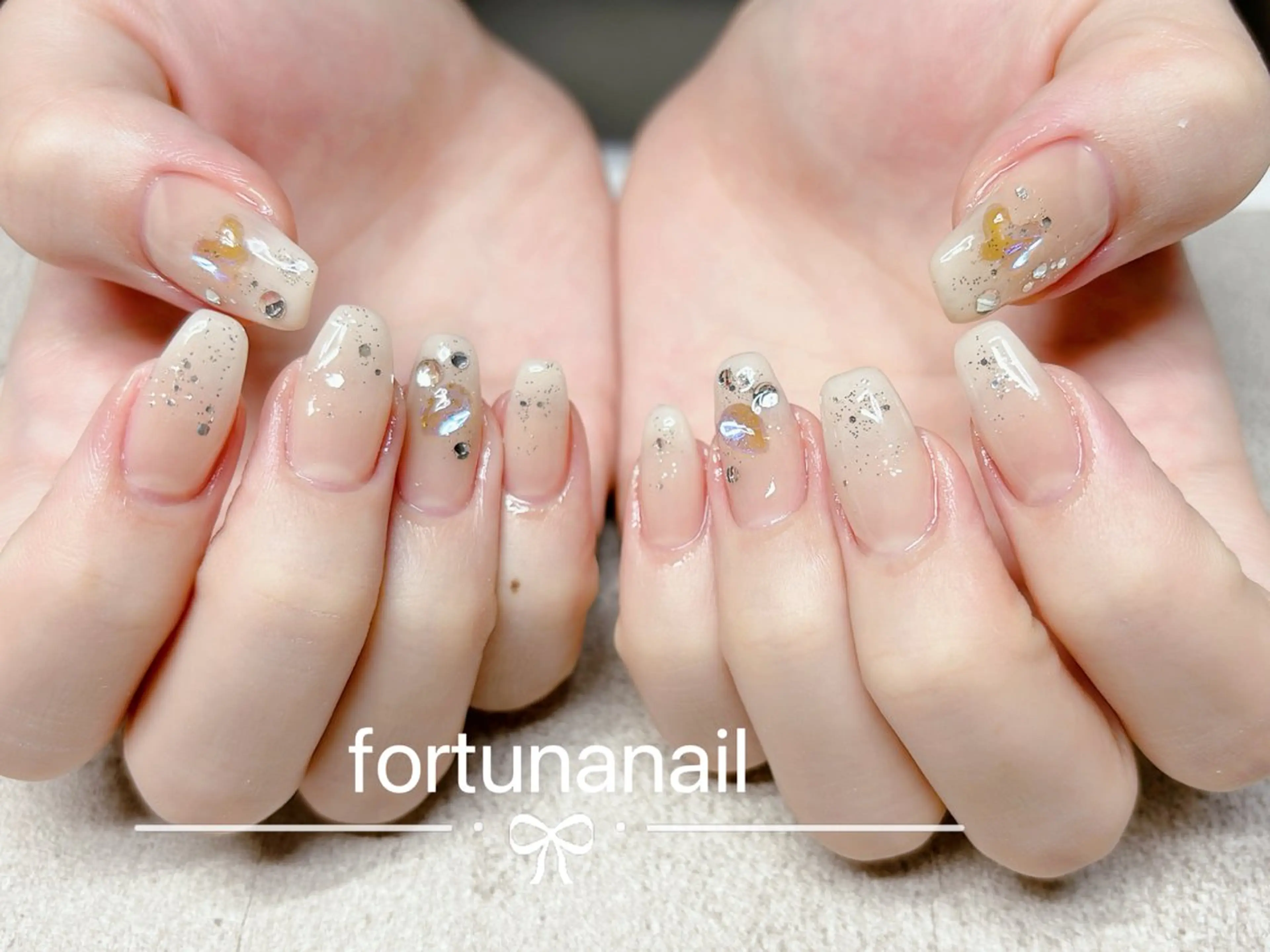 ネイル 持ち込み ハンドネイル Nail •Head スパFortunaのネイルデザイン