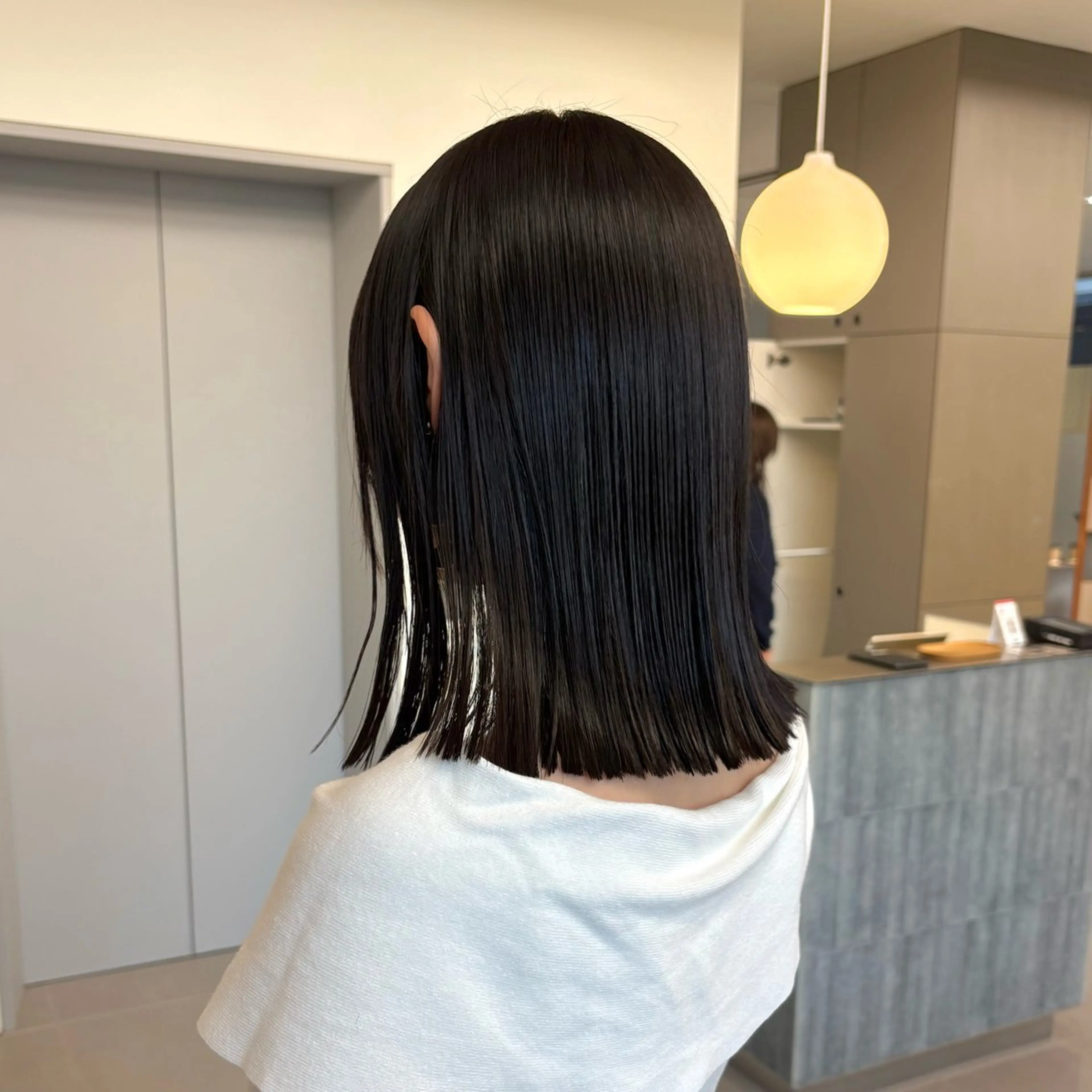 セミロング カット トリートメント 💡レイヤーカット/ グレージュ松本隼人のヘアスタイル