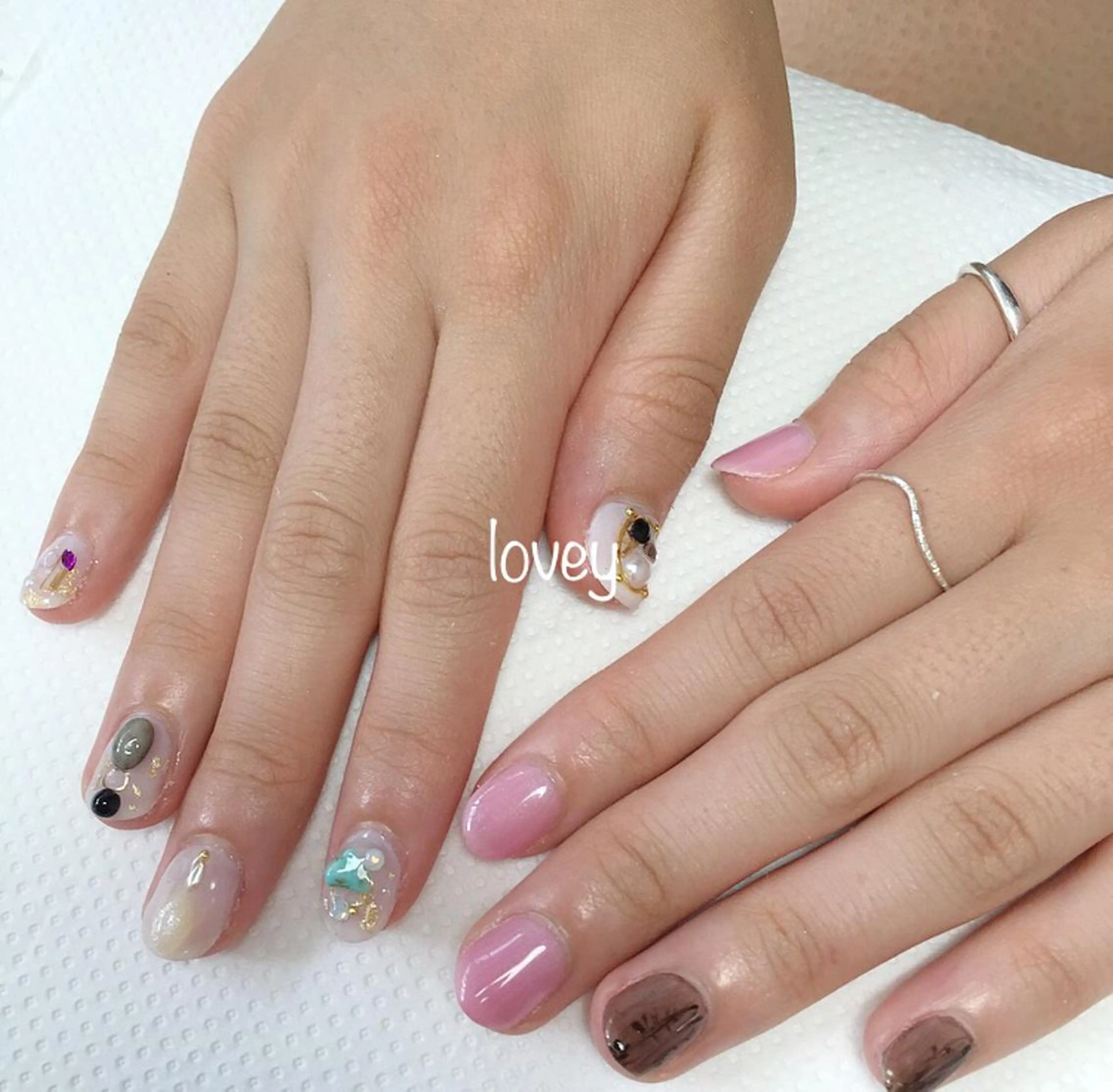 ネイル プライベートサロン loveyのネイルデザイン