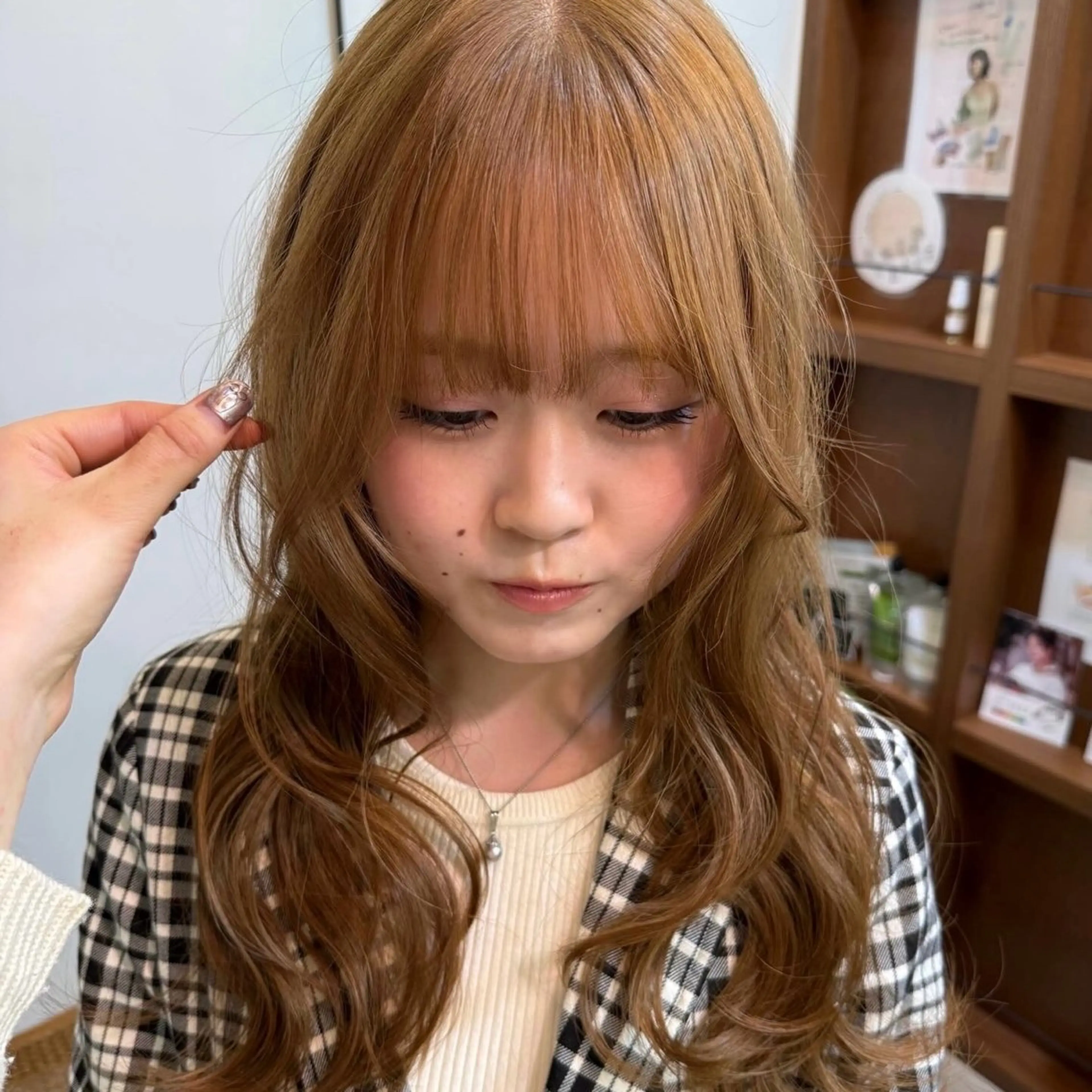 ロング カラー ヘアカラー トリートメント shin enom yuukaのヘアスタイル