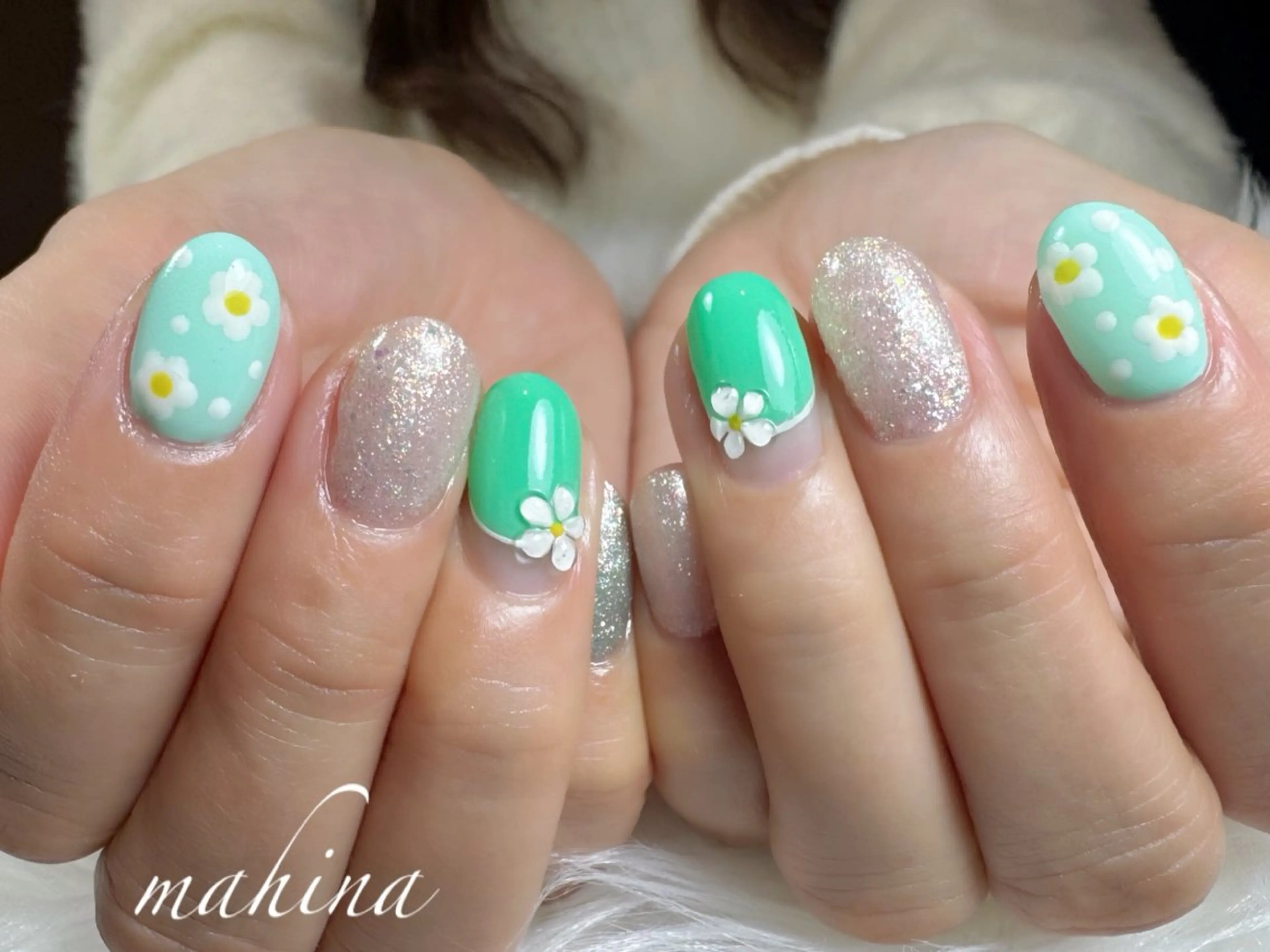 ネイル mahina .tのネイルデザイン