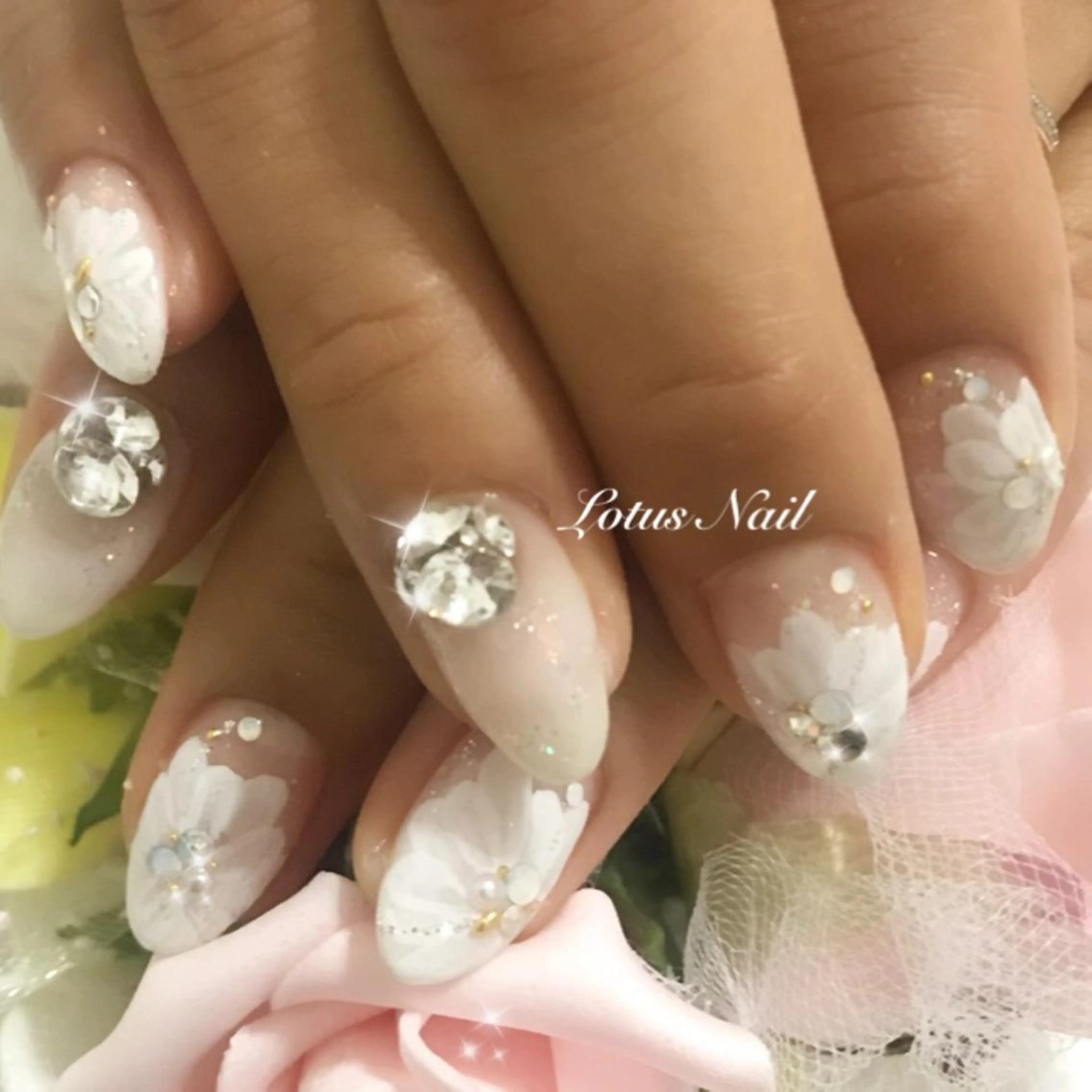 ネイル Lotus Nailのネイルデザイン