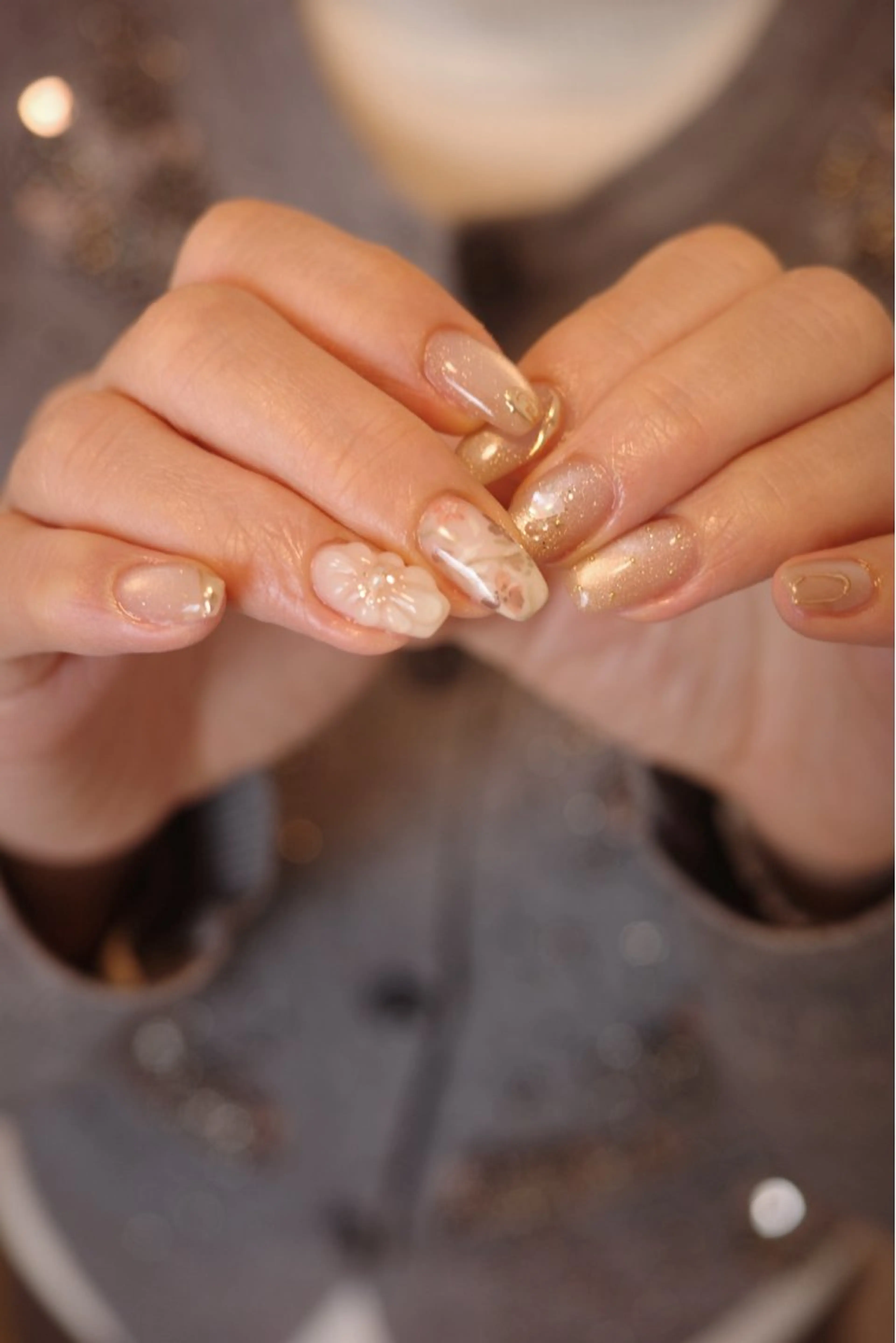 ネイル ハンドネイル フットネイル Locèlon .のネイルデザイン